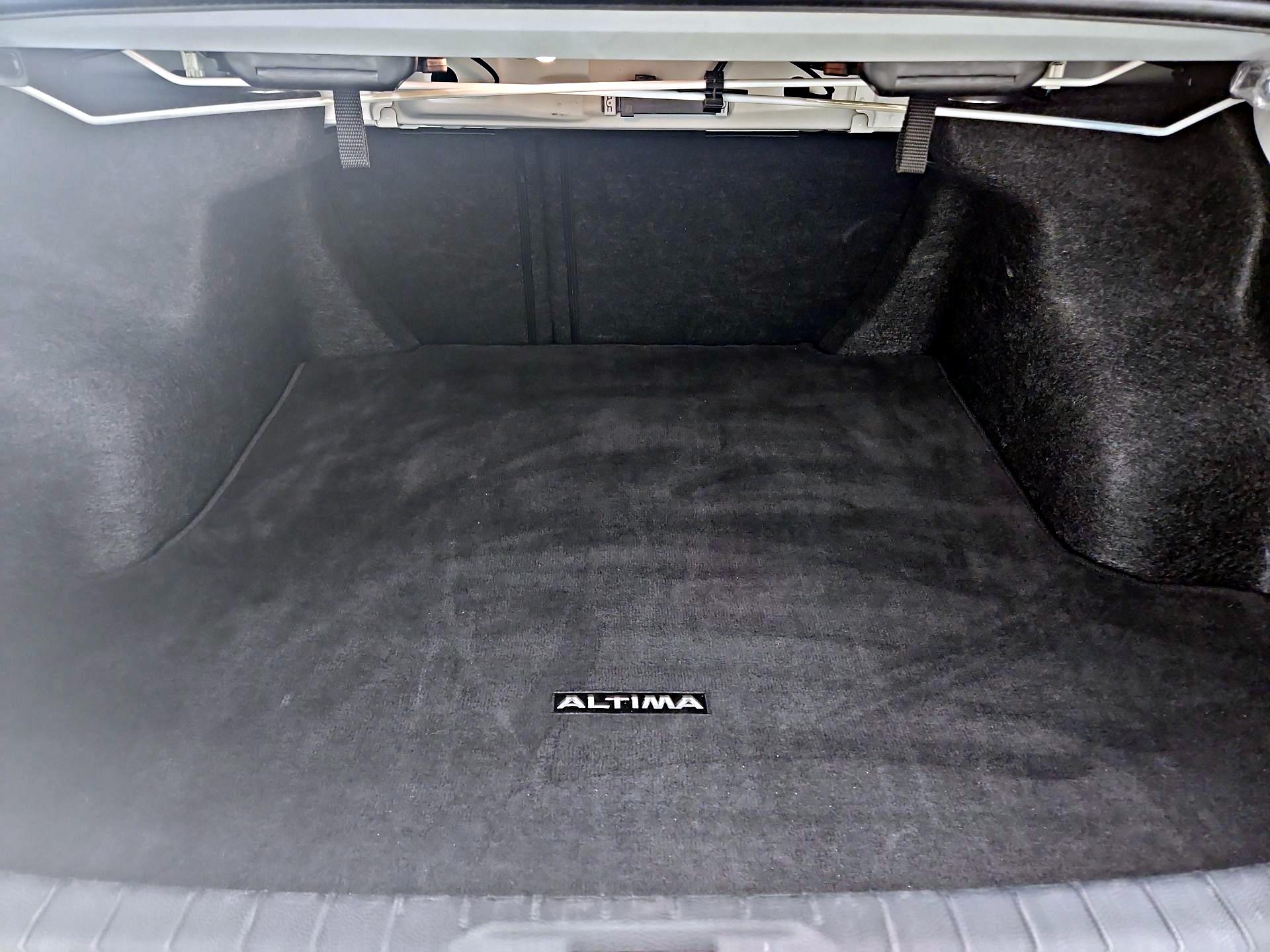 Thumbnail: 2025 Nissan Altima - 20