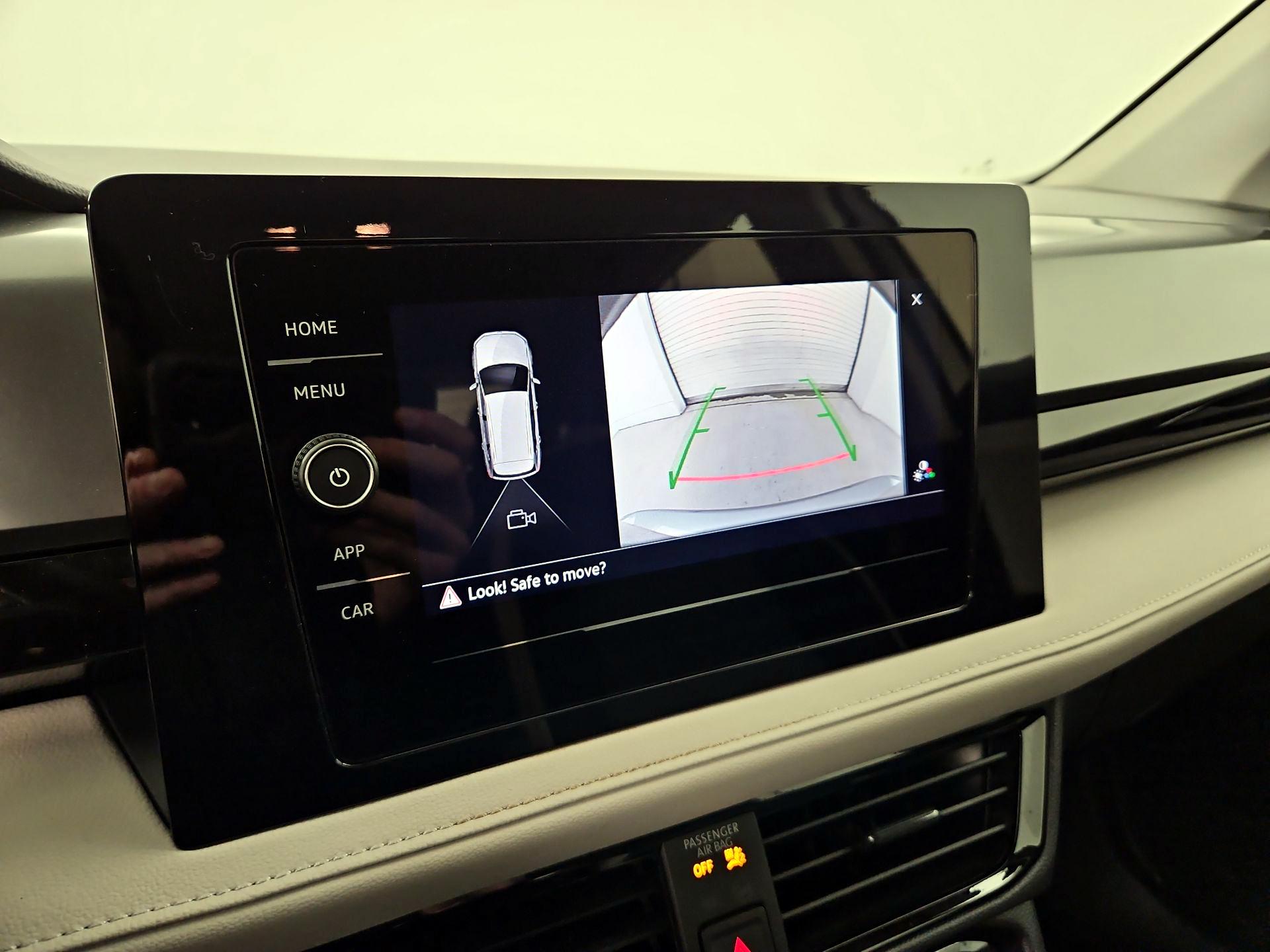 Thumbnail: 2025 Volkswagen Taos - 14