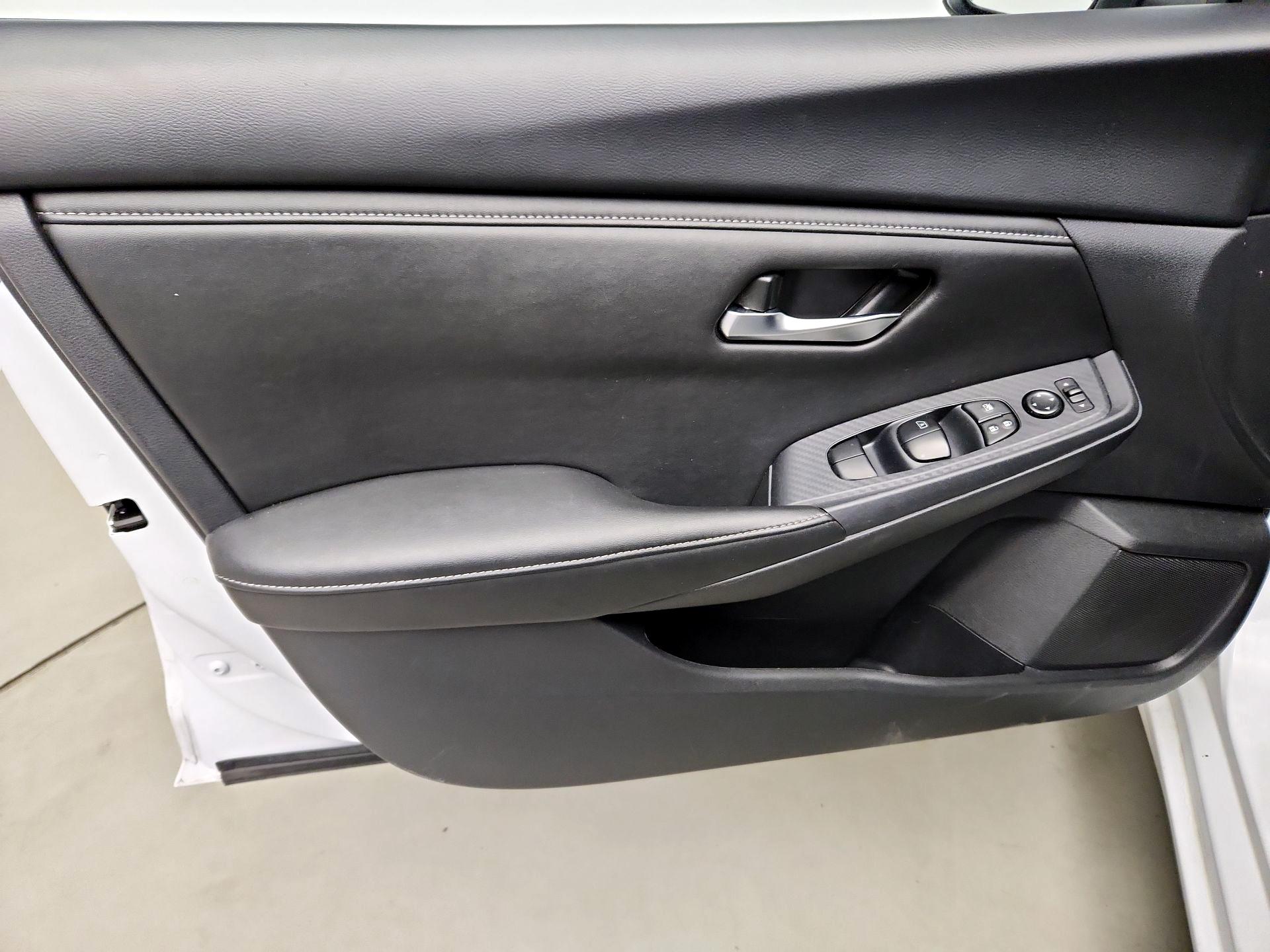 Thumbnail: 2025 Nissan Sentra - 12