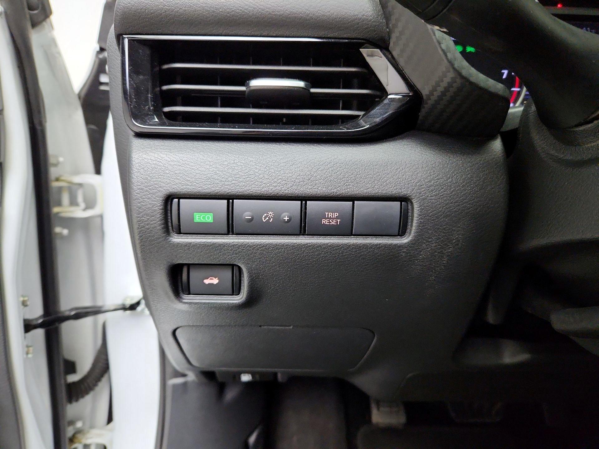 Thumbnail: 2025 Nissan Sentra - 13