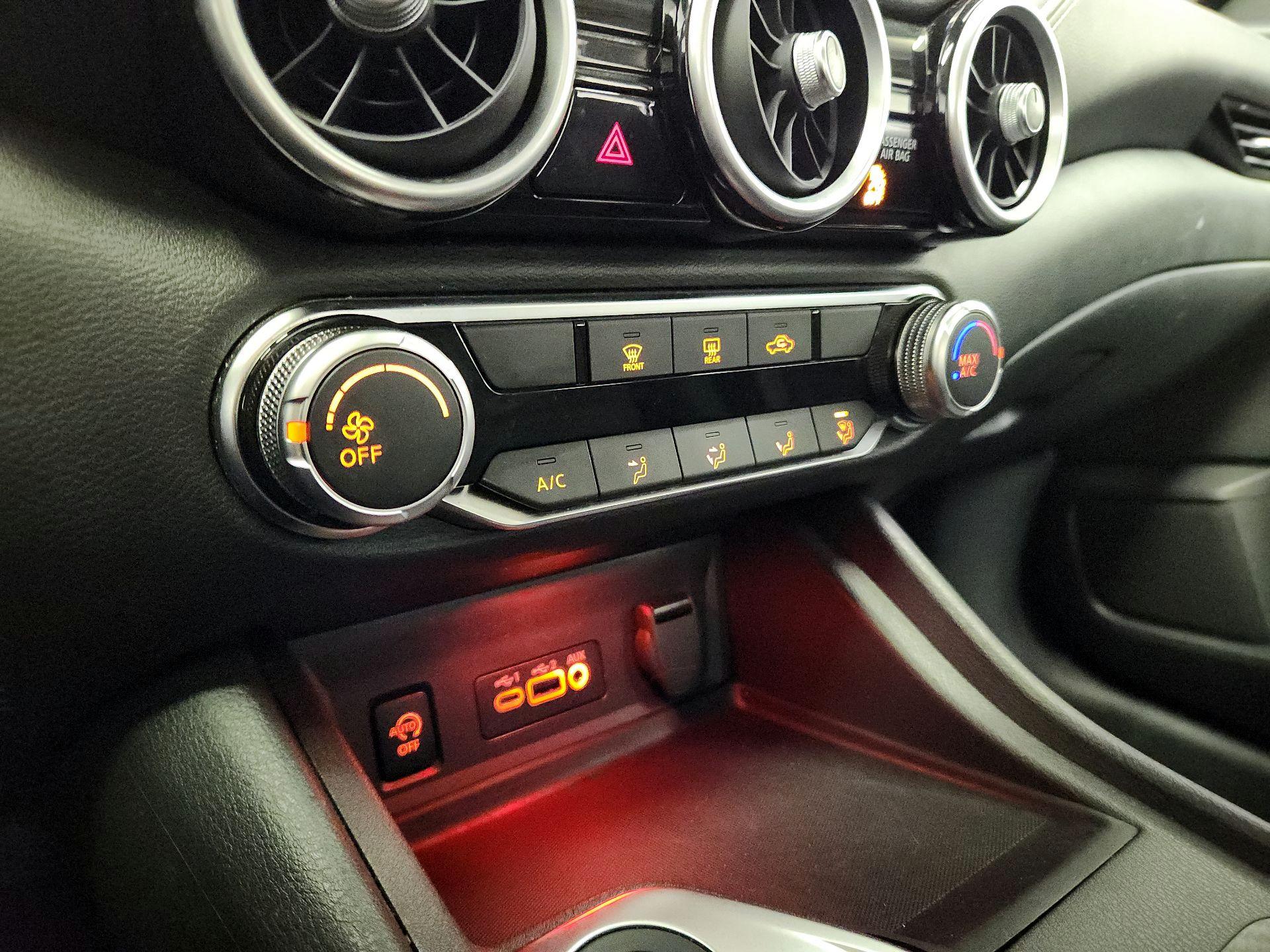 Thumbnail: 2025 Nissan Sentra - 16