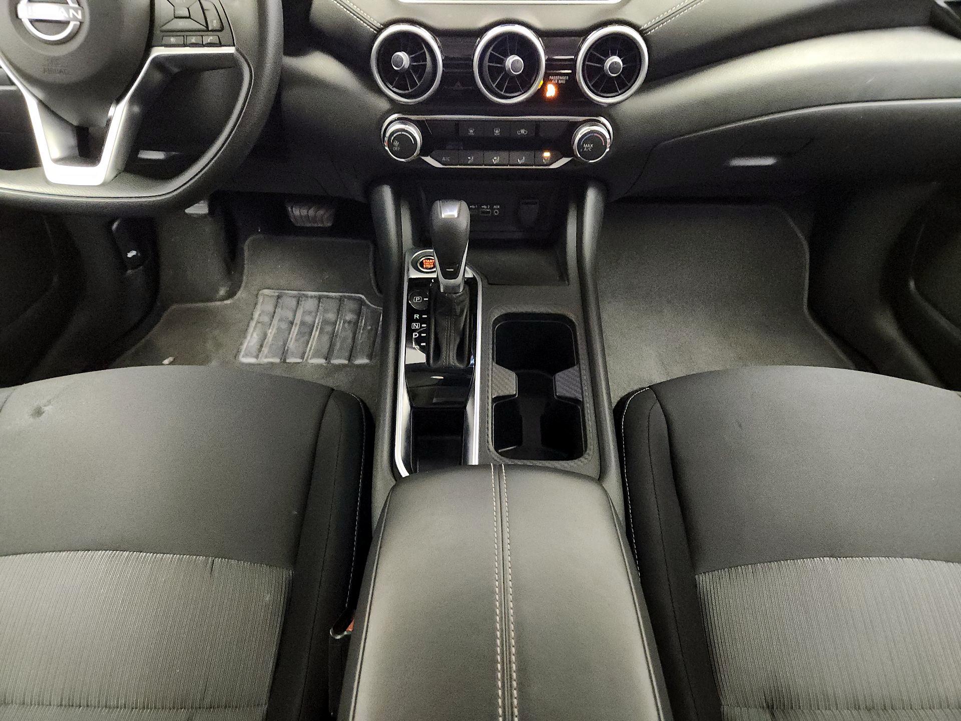 Thumbnail: 2025 Nissan Sentra - 17