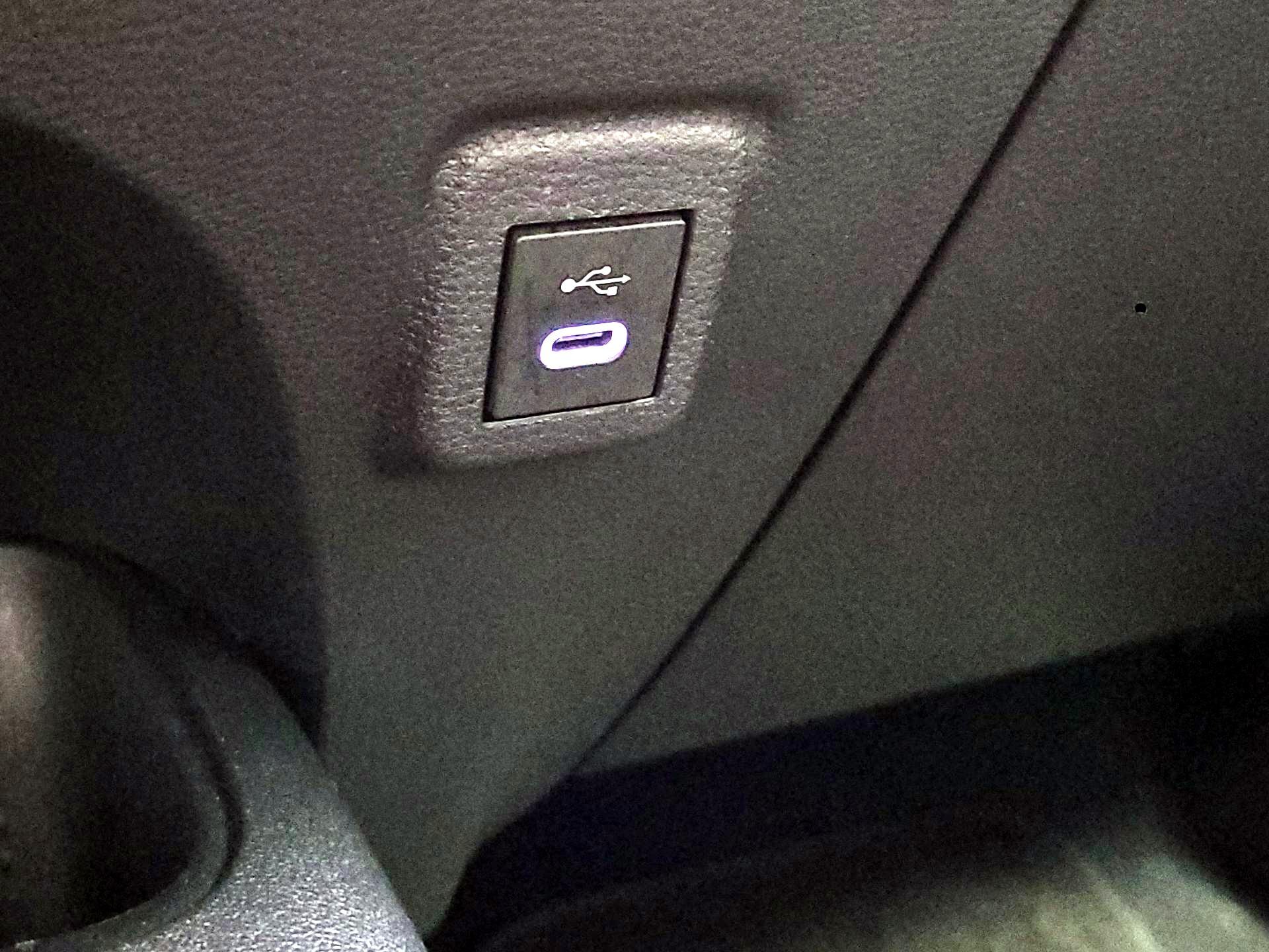 Thumbnail: 2025 Toyota Corolla - 16