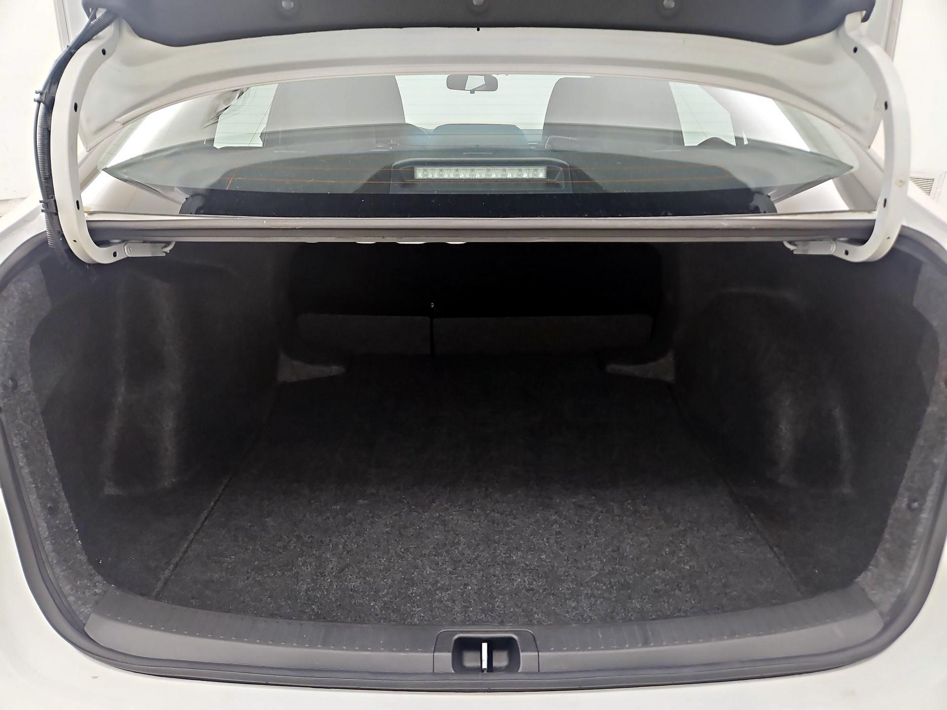 Thumbnail: 2025 Toyota Corolla - 20