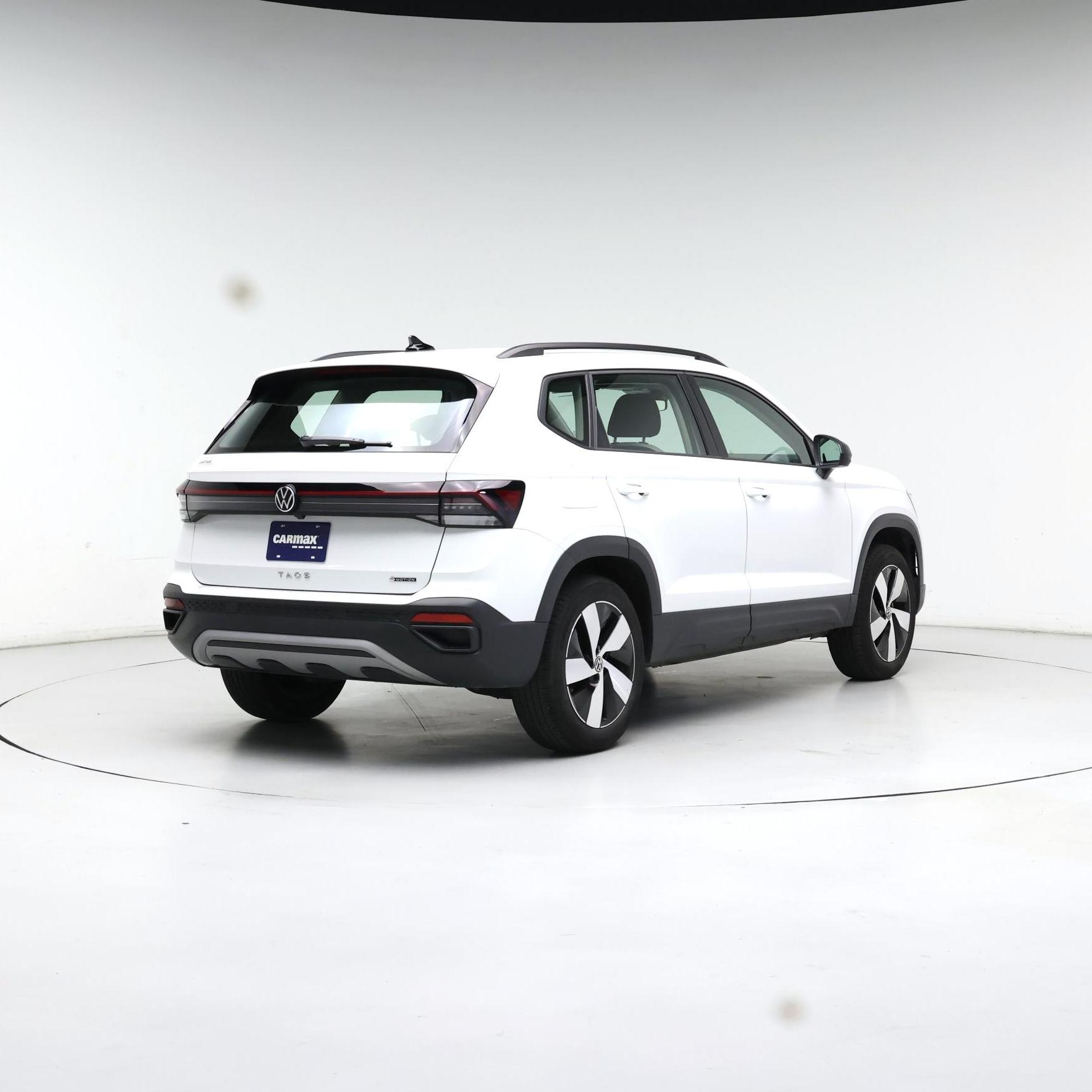 Thumbnail: 2025 Volkswagen Taos - 8