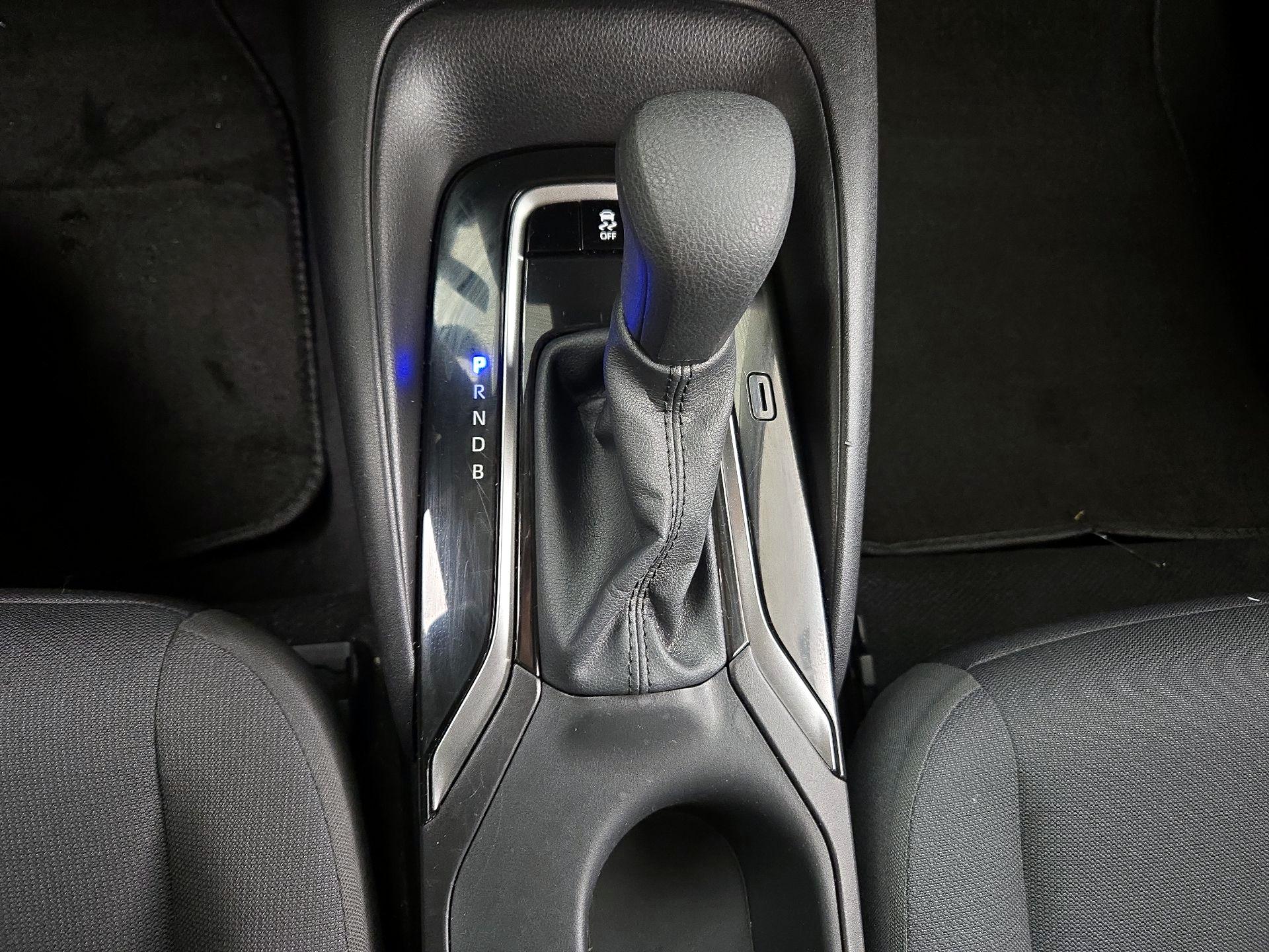 Thumbnail: 2025 Toyota Corolla - 17