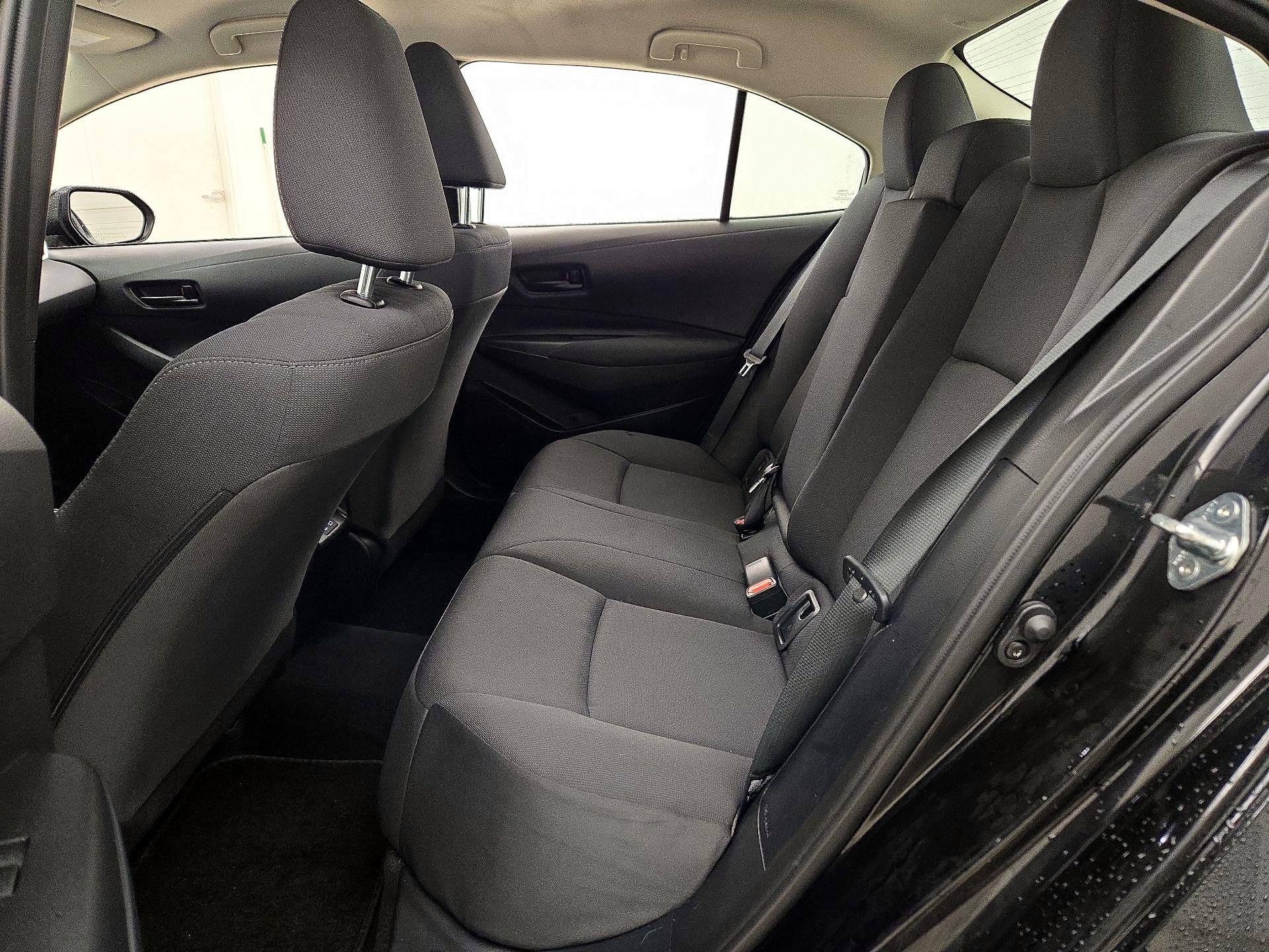 Thumbnail: 2025 Toyota Corolla - 18