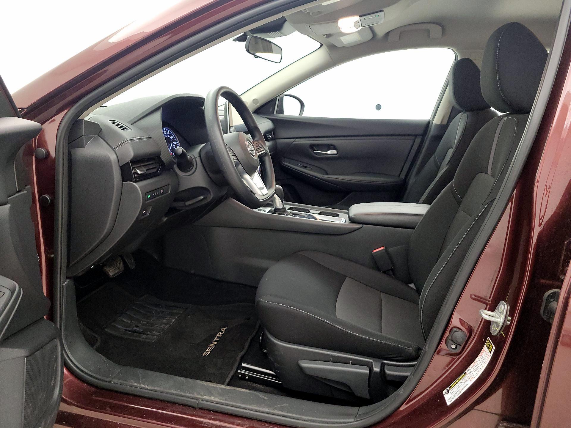 Thumbnail: 2025 Nissan Sentra - 11