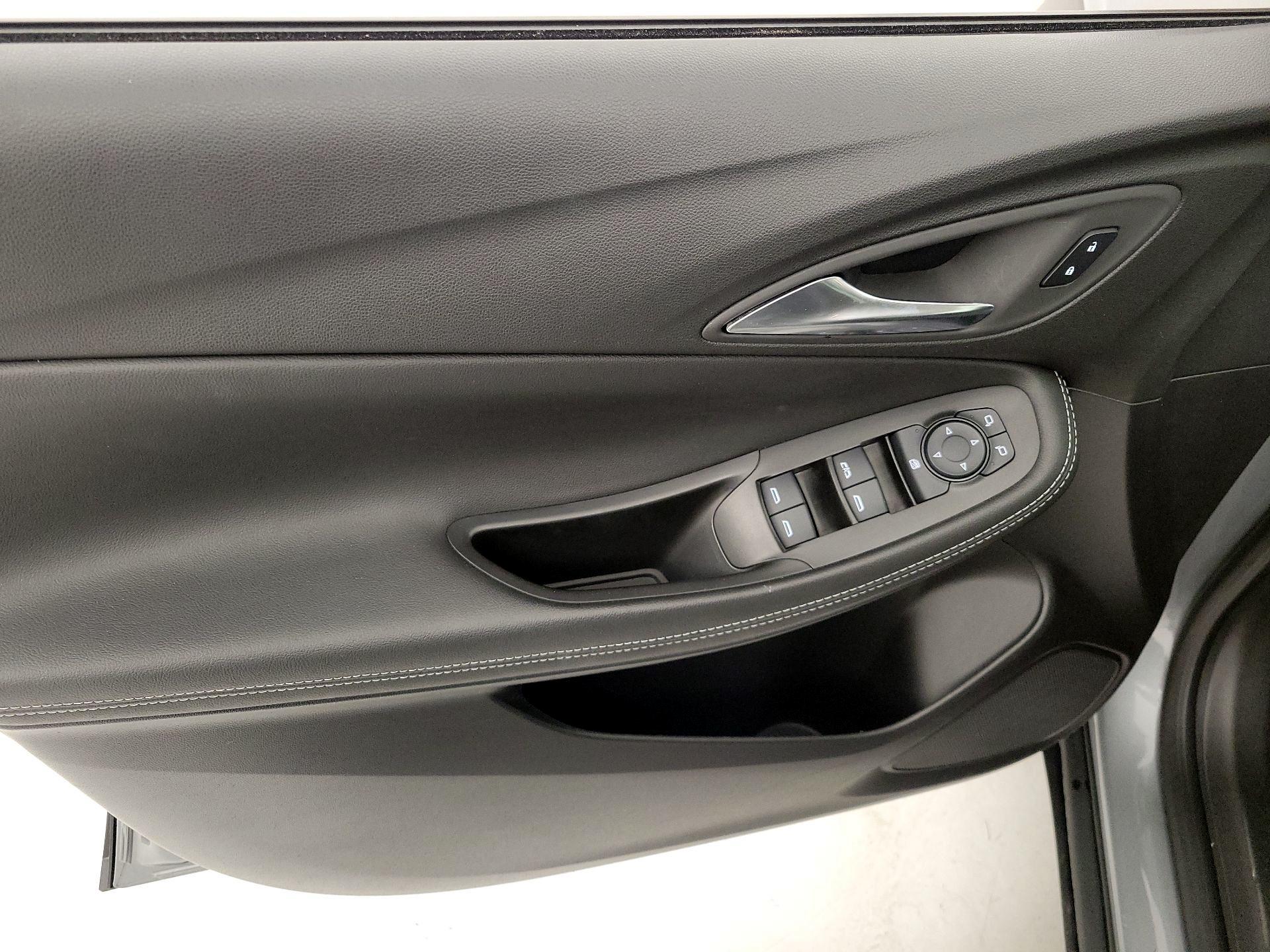 Thumbnail: 2025 Buick Encore GX - 12