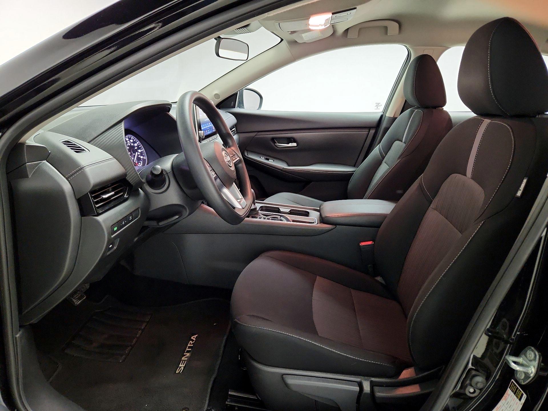 Thumbnail: 2025 Nissan Sentra - 11