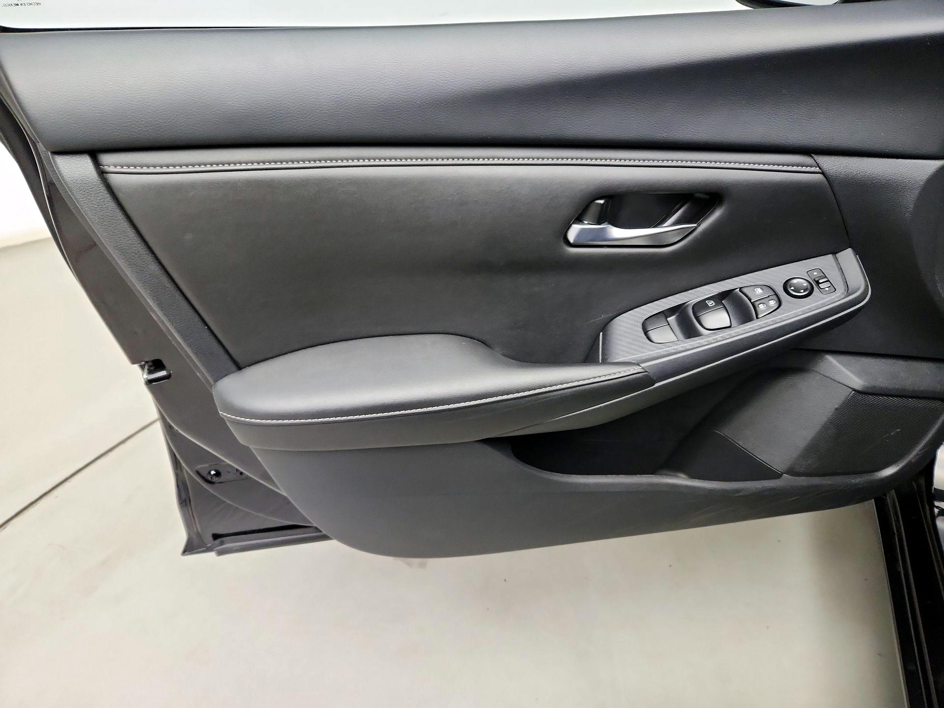 Thumbnail: 2025 Nissan Sentra - 12