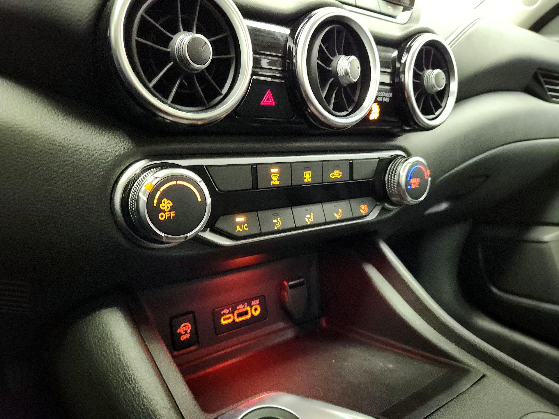 Thumbnail: 2025 Nissan Sentra - 16