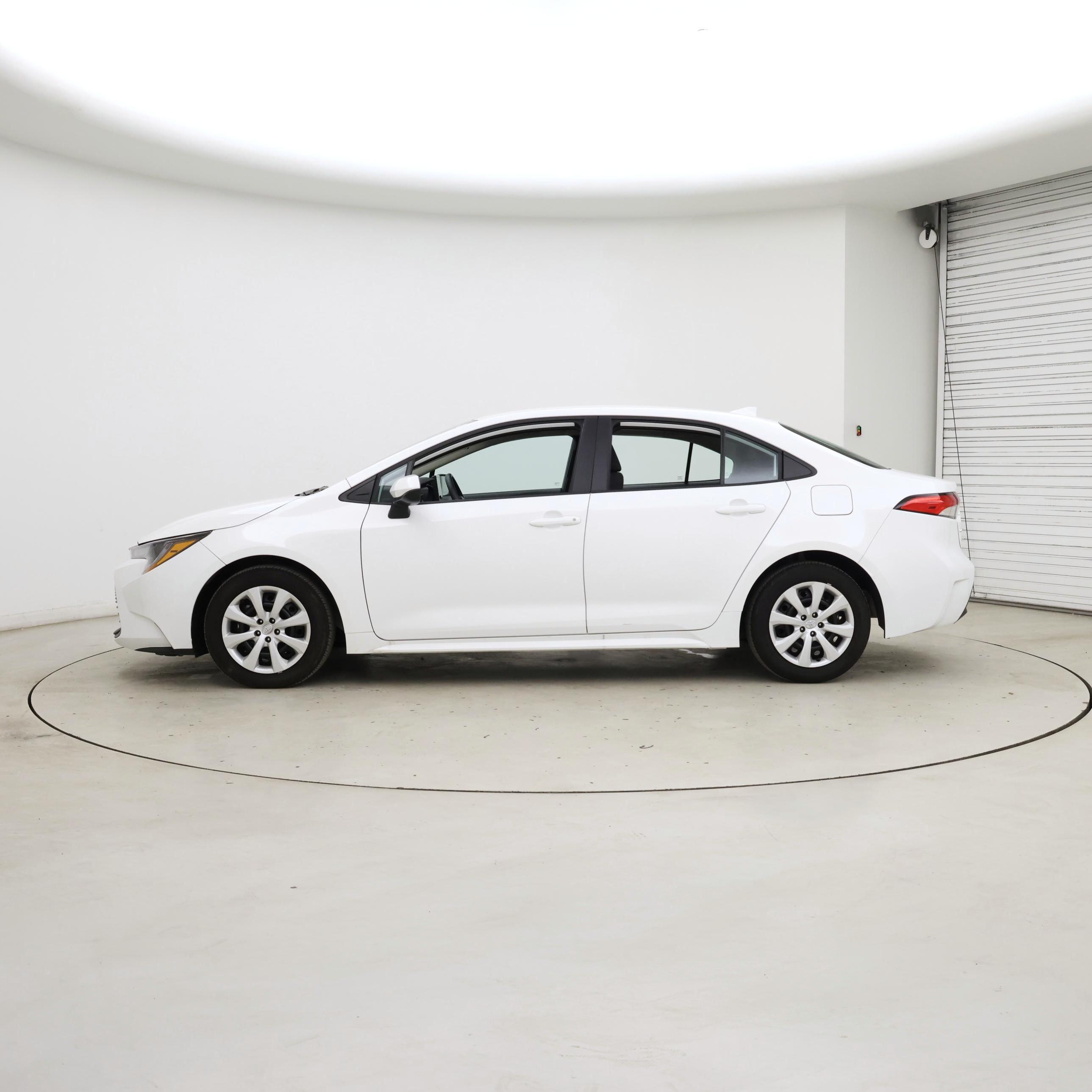 Thumbnail: 2025 Toyota Corolla - 3