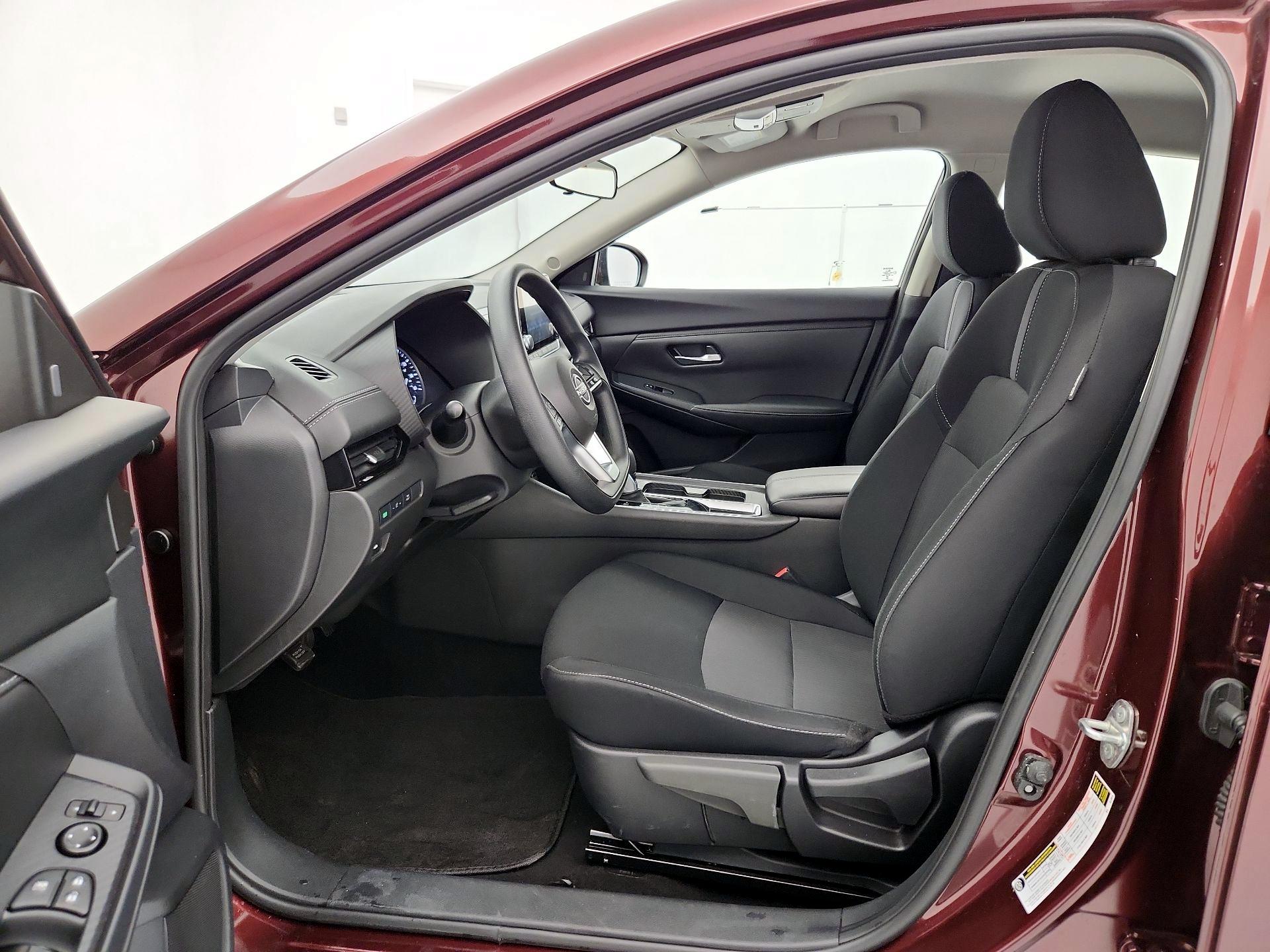 Thumbnail: 2025 Nissan Sentra - 11