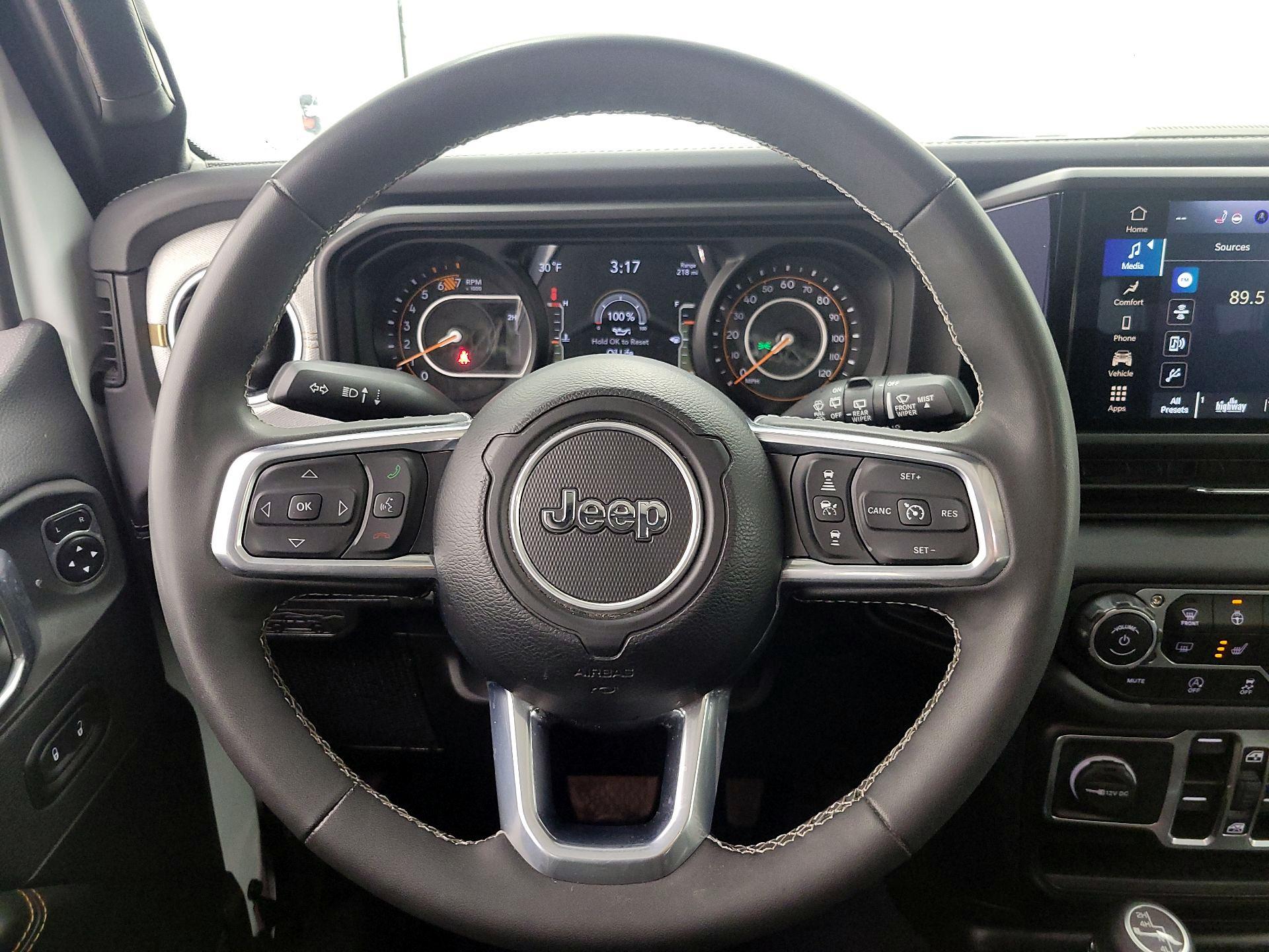 Thumbnail: 2025 Jeep Wrangler - 10