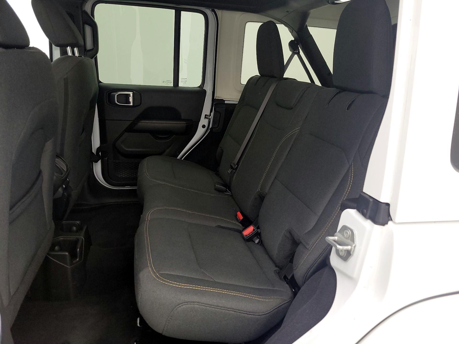 Thumbnail: 2025 Jeep Wrangler - 19