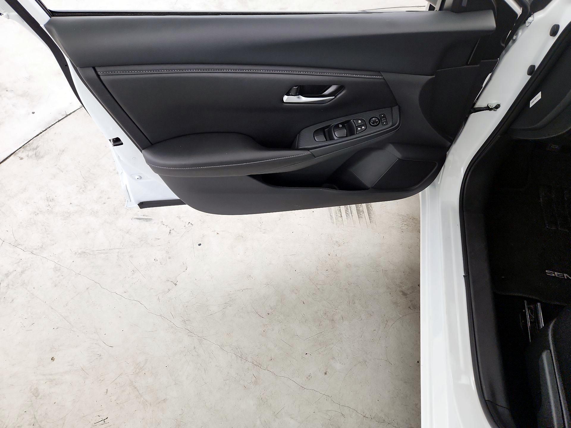 Thumbnail: 2025 Nissan Sentra - 12