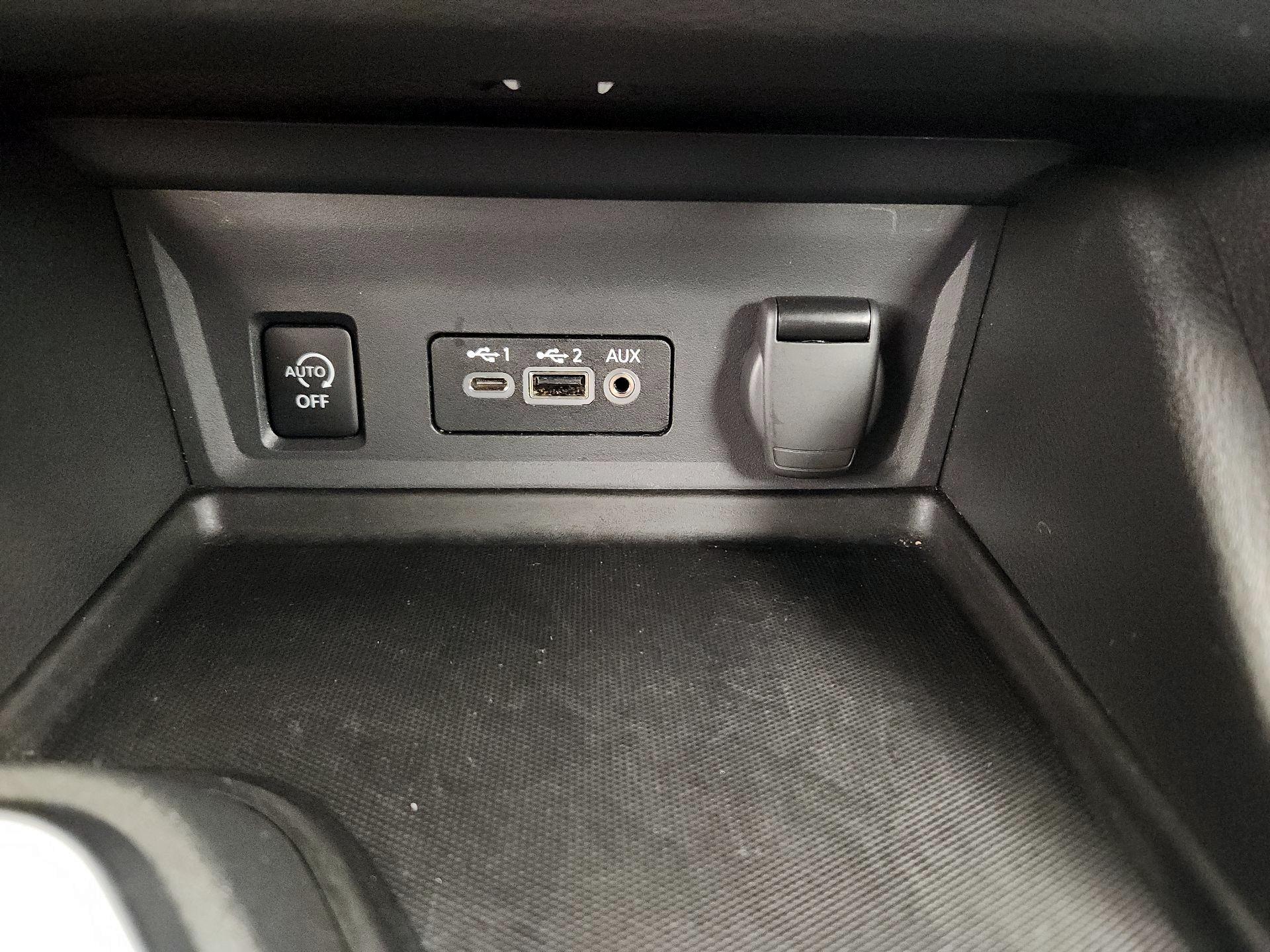 Thumbnail: 2025 Nissan Sentra - 18