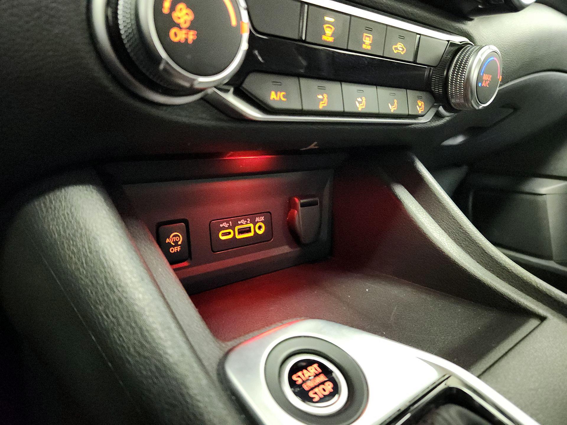 Thumbnail: 2025 Nissan Sentra - 18