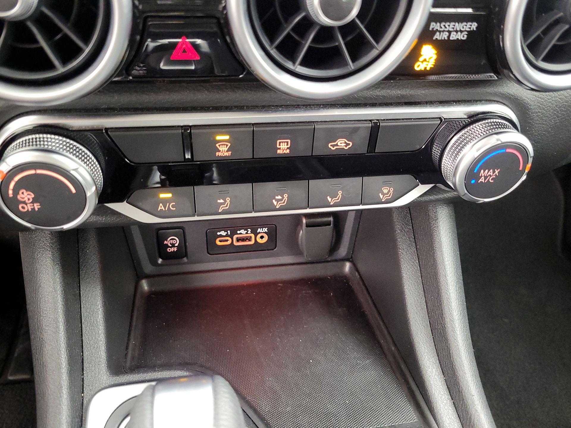 Thumbnail: 2025 Nissan Sentra - 16