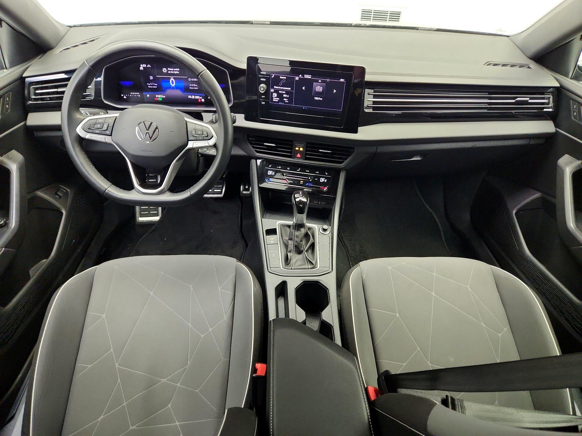 Thumbnail: 2025 Volkswagen Jetta - 9