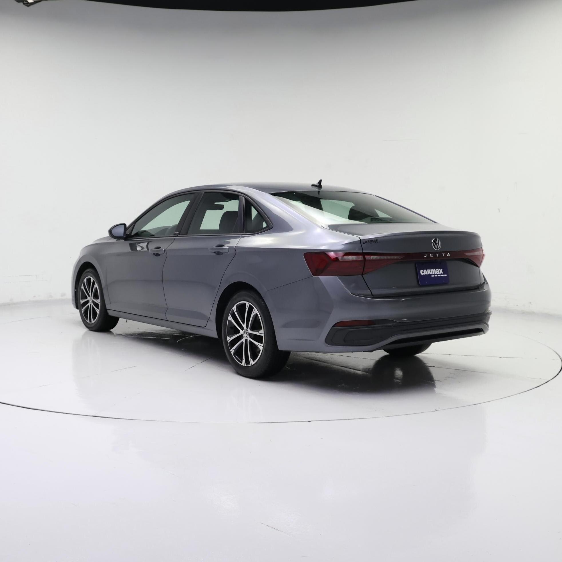 Thumbnail: 2025 Volkswagen Jetta - 2