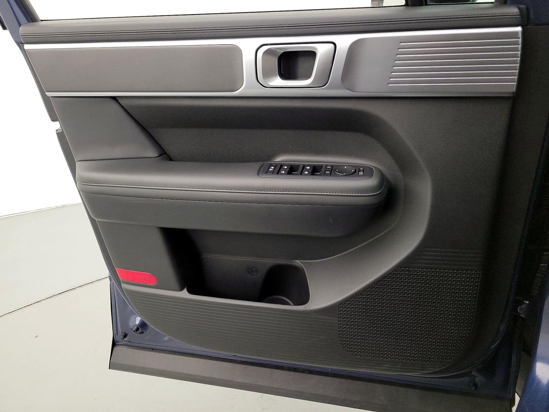 Thumbnail: 2025 Hyundai Santa Fe - 12