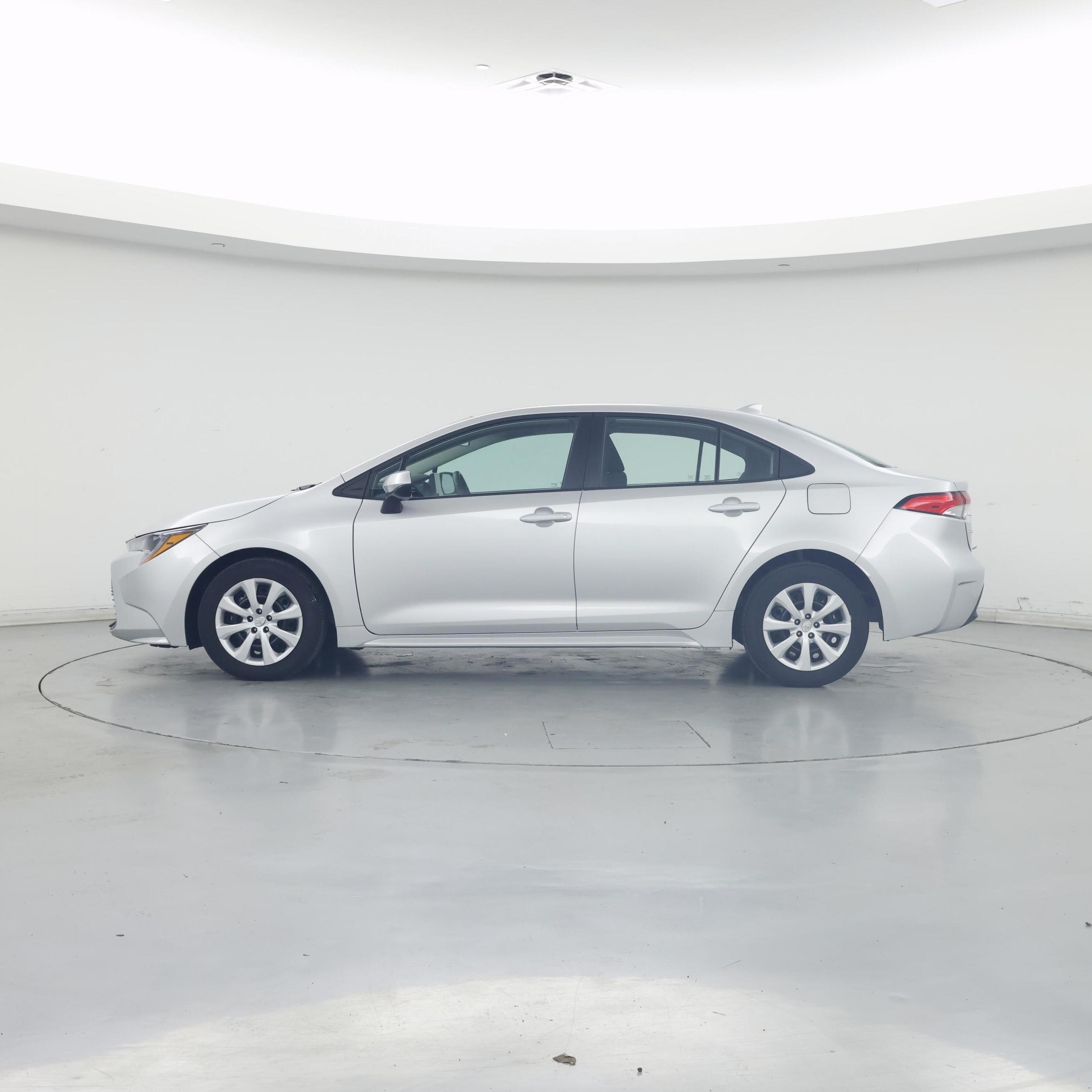 Thumbnail: 2025 Toyota Corolla - 3