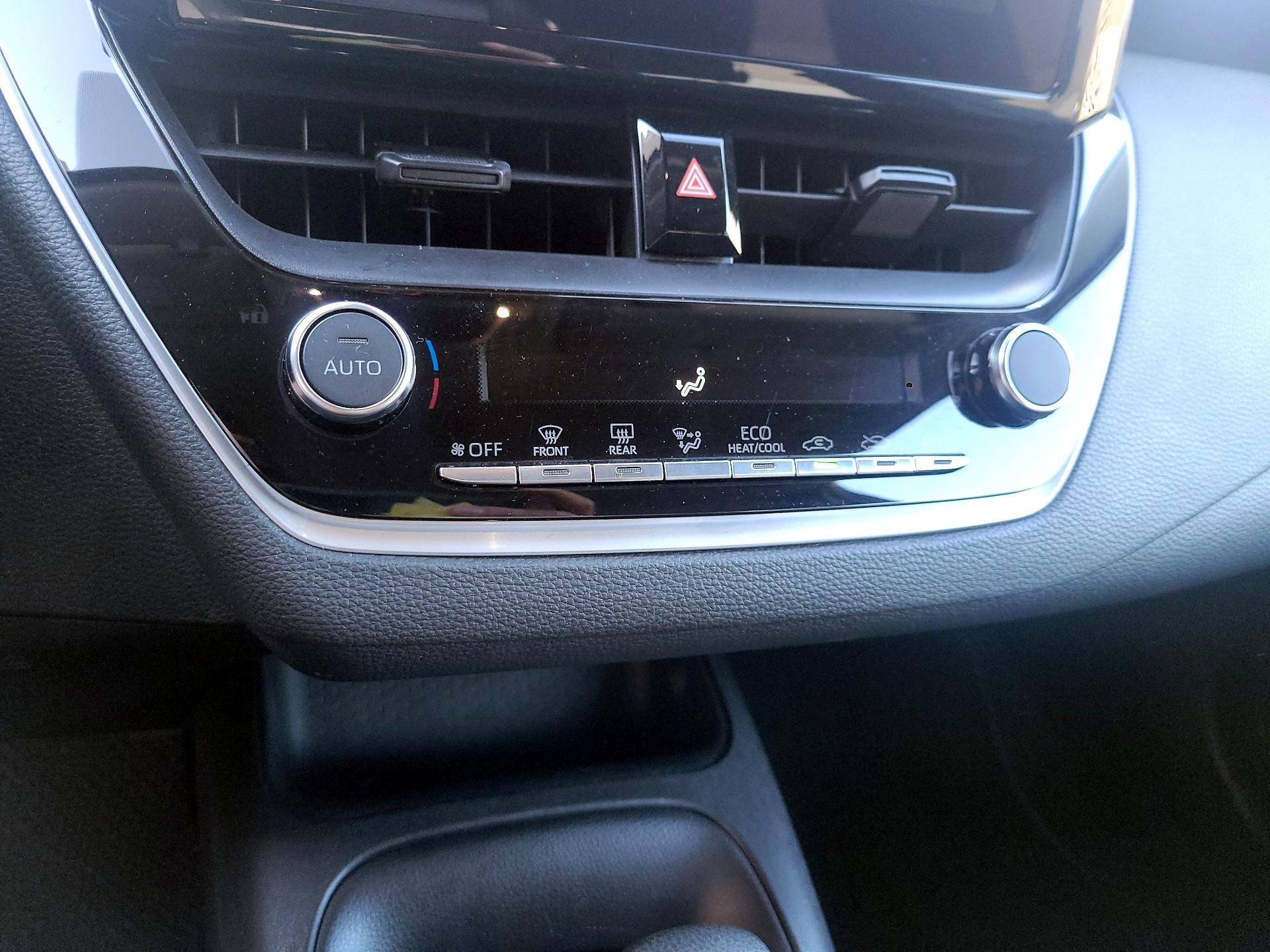 Thumbnail: 2025 Toyota Corolla - 14