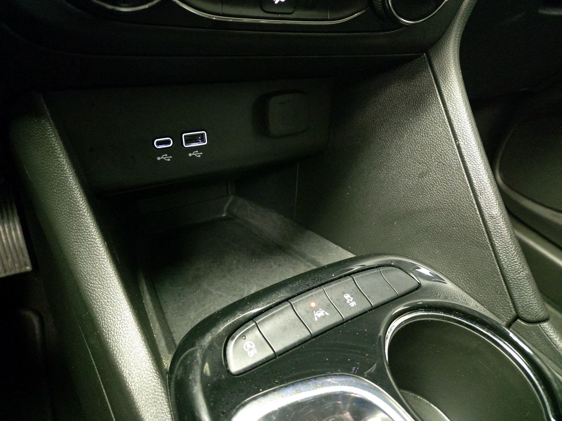 Thumbnail: 2025 Buick Encore GX - 18