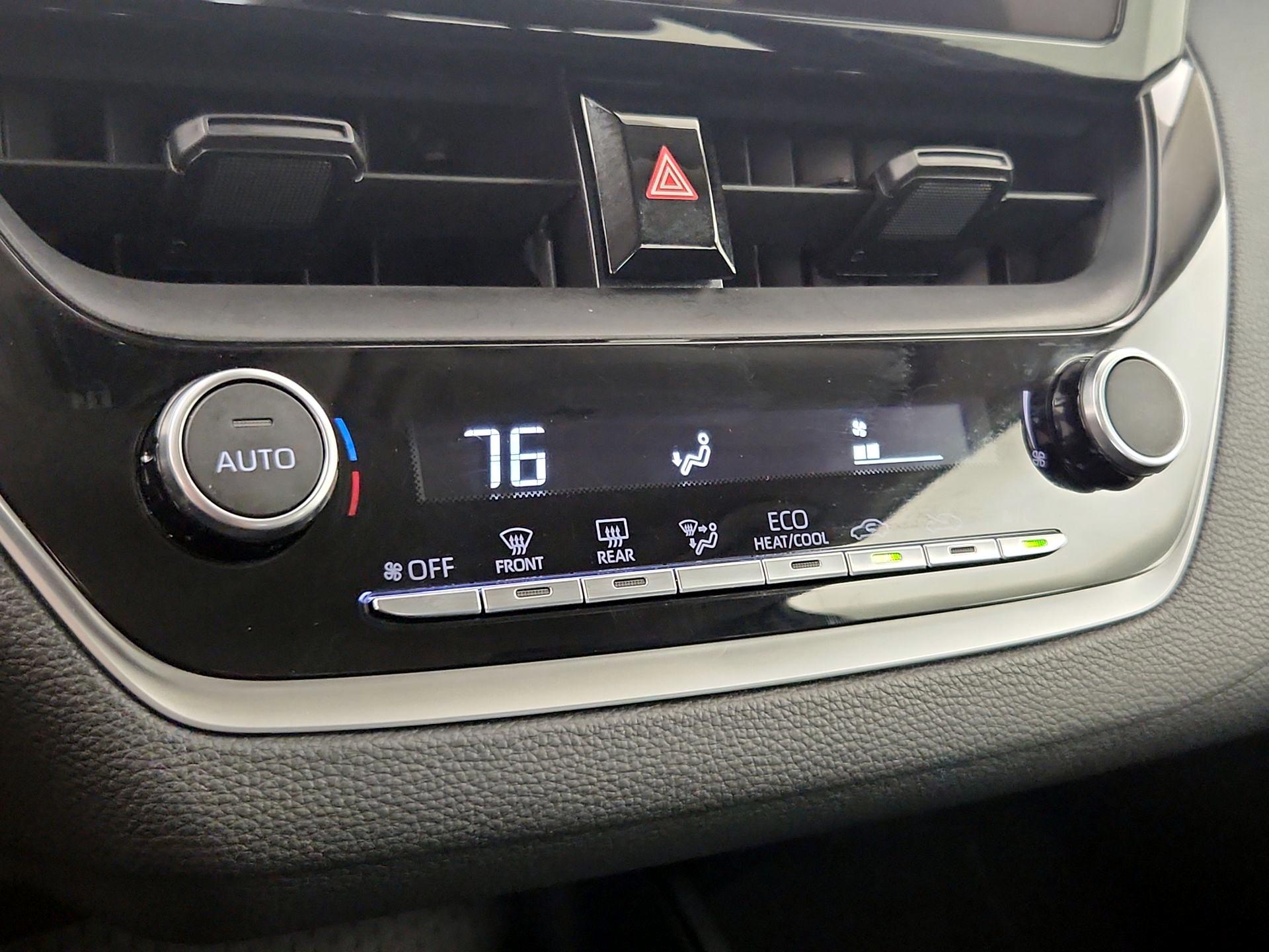 Thumbnail: 2025 Toyota Corolla - 16