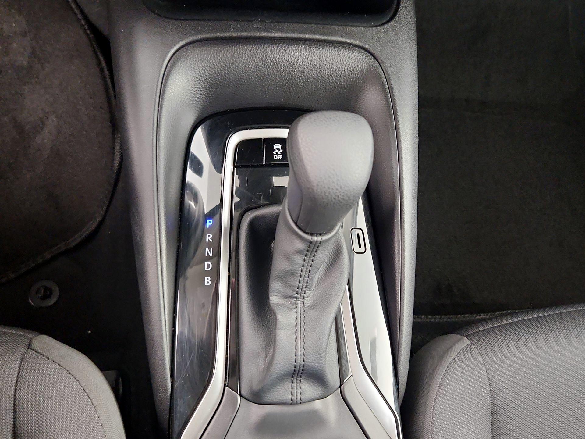 Thumbnail: 2025 Toyota Corolla - 17