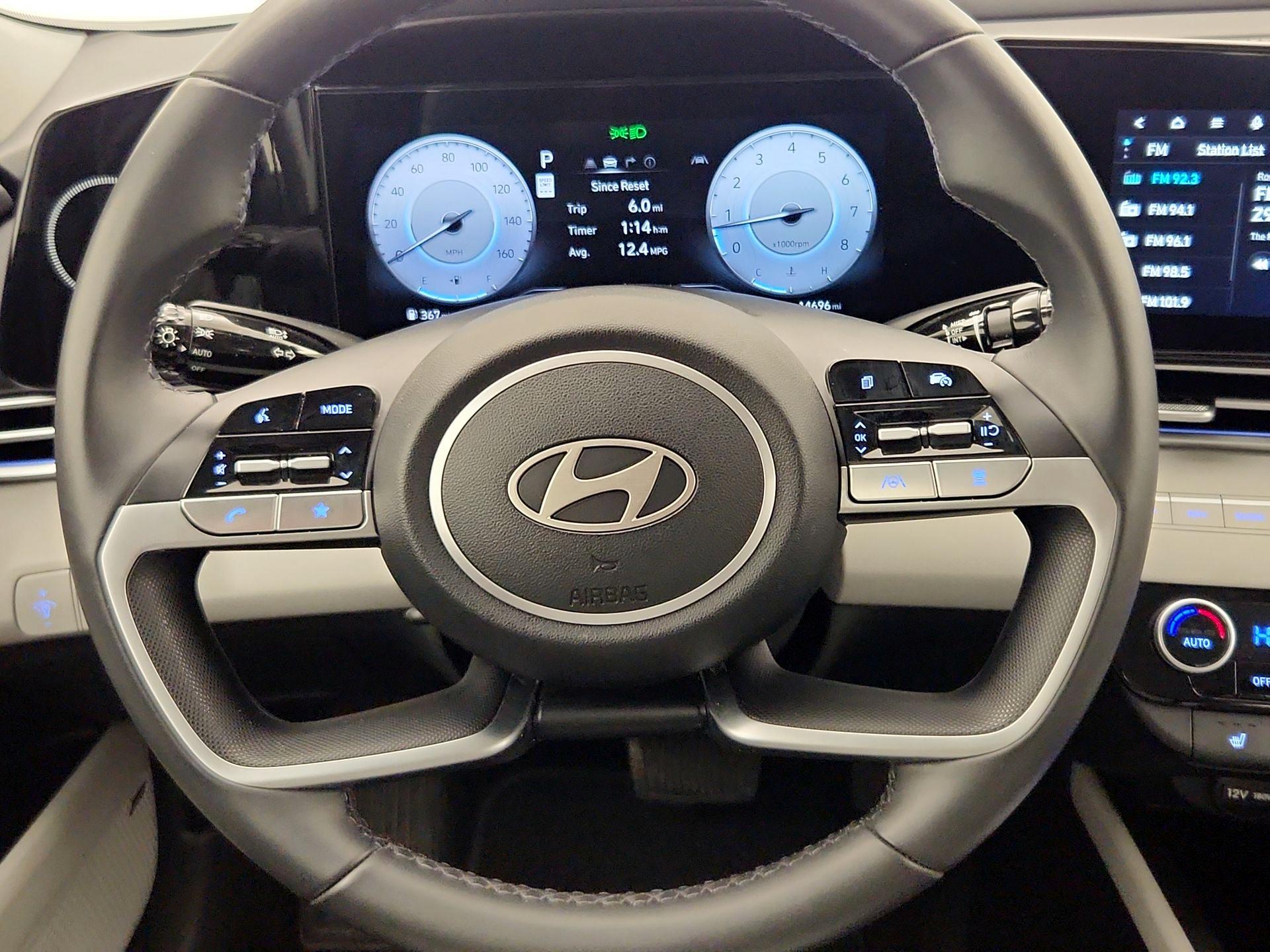 Thumbnail: 2025 Hyundai Elantra - 10