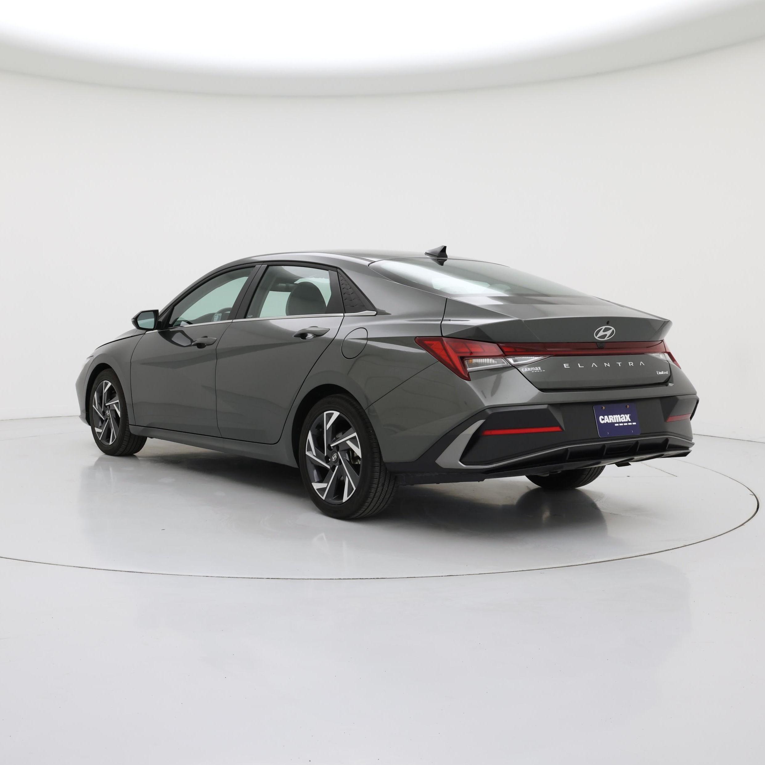 Thumbnail: 2025 Hyundai Elantra - 2