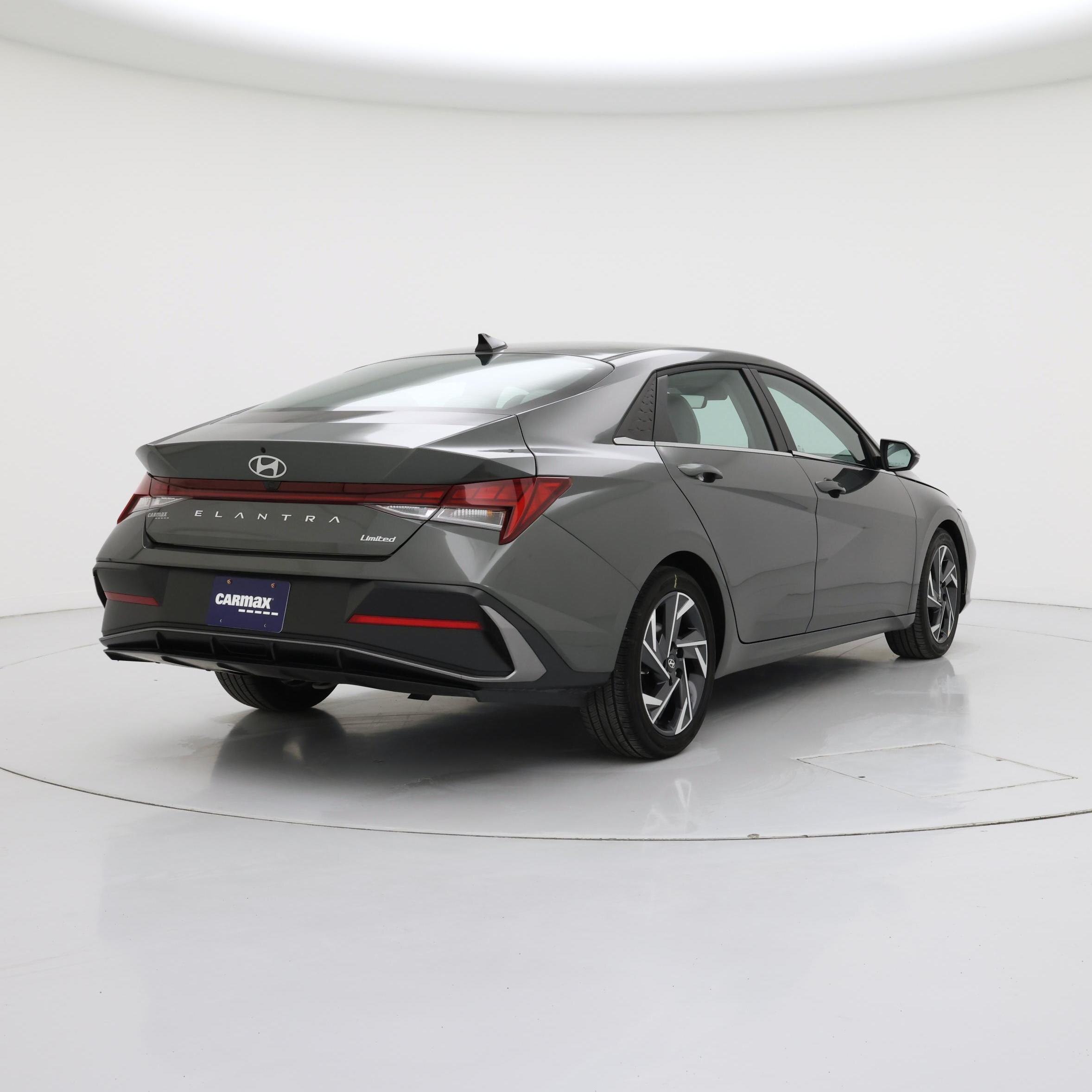 Thumbnail: 2025 Hyundai Elantra - 8