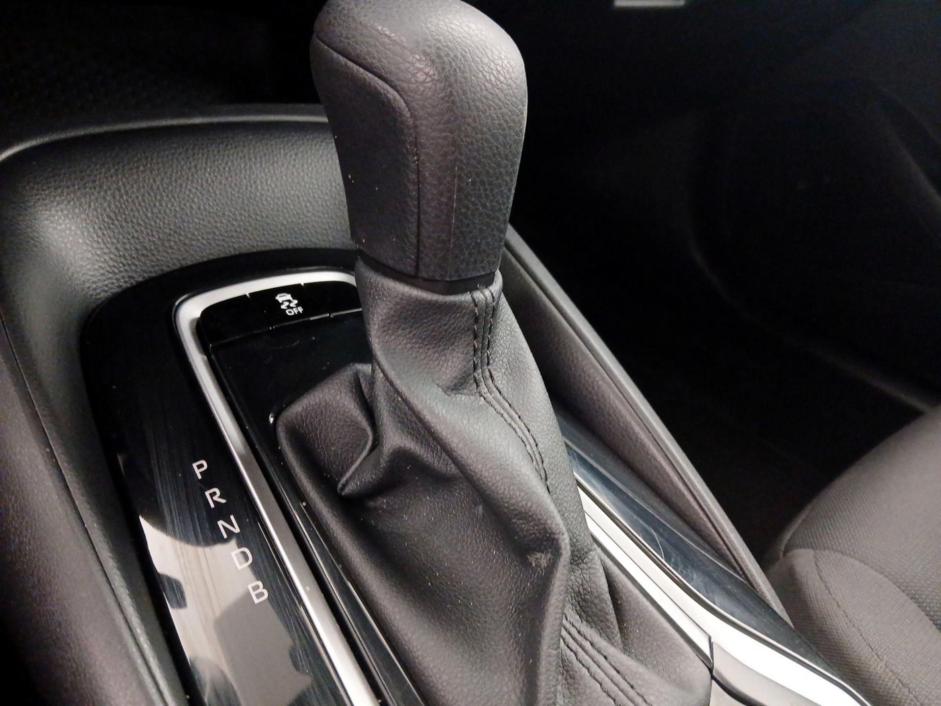 Thumbnail: 2025 Toyota Corolla - 17