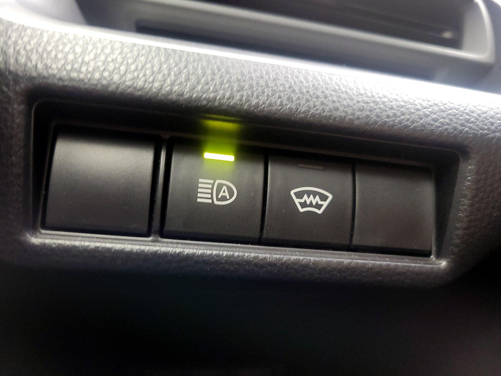 Thumbnail: 2025 Toyota Prius - 13