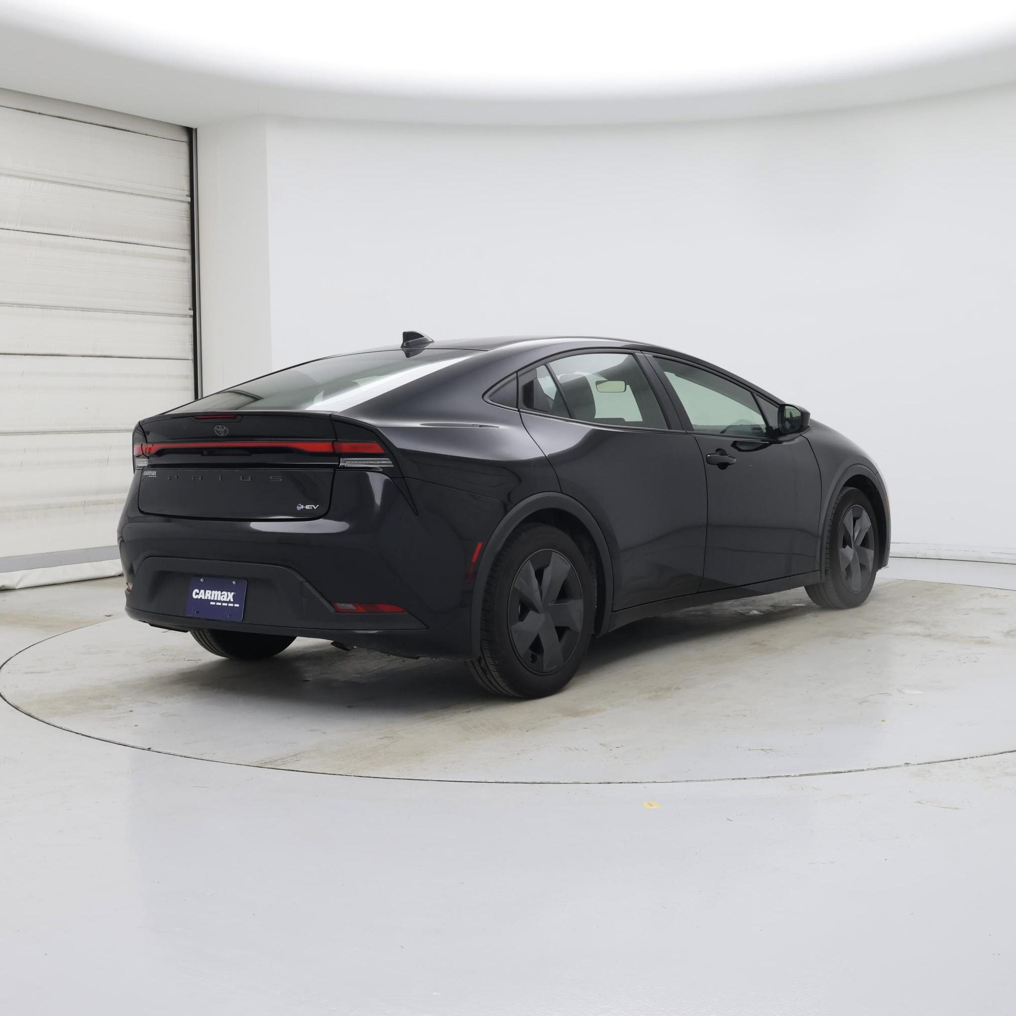 Thumbnail: 2025 Toyota Prius - 8