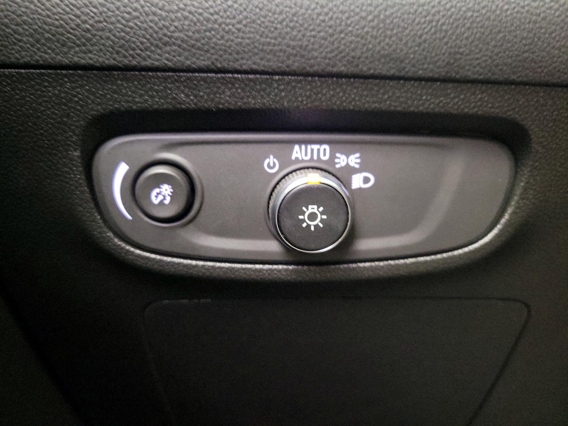 Thumbnail: 2025 Buick Encore GX - 13