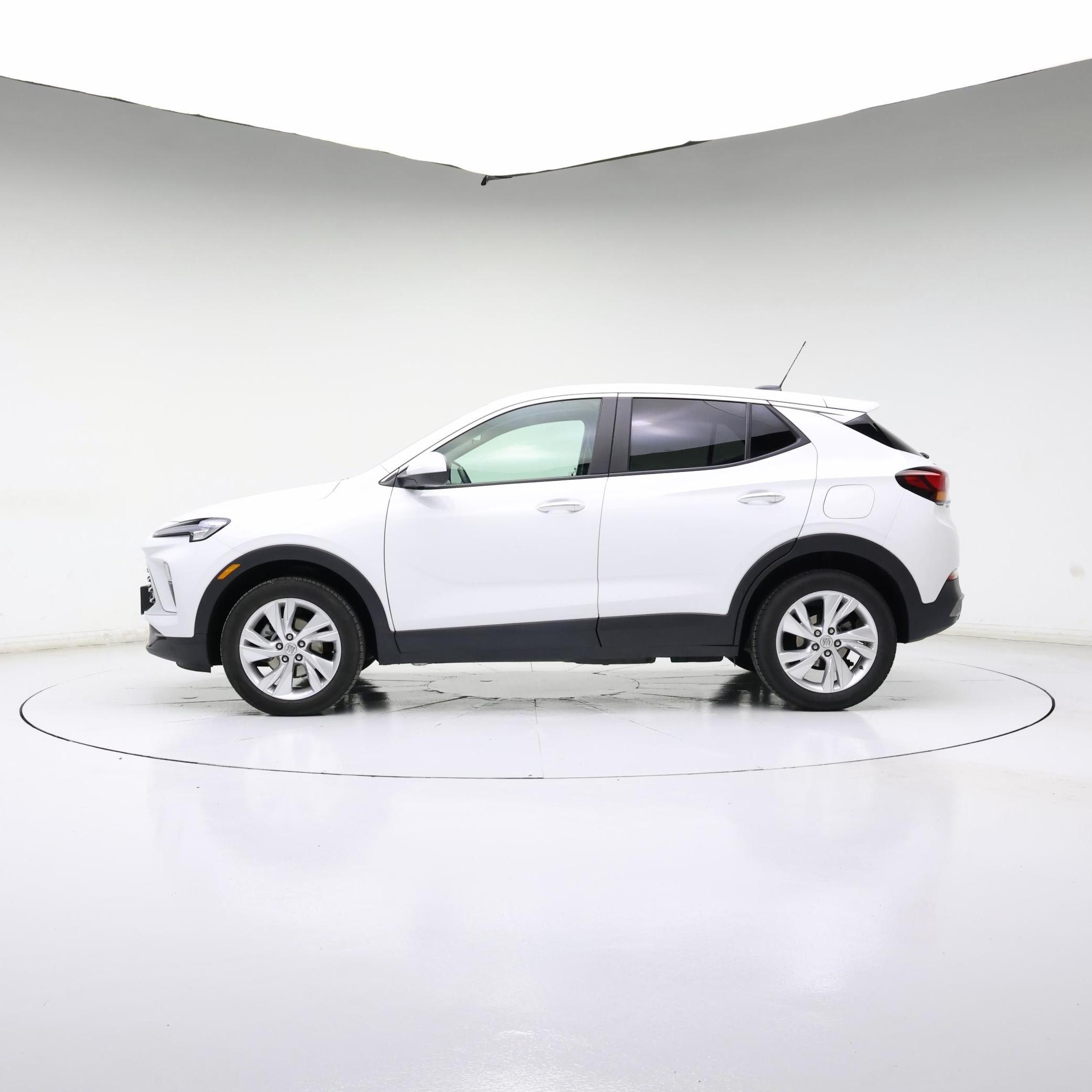 Thumbnail: 2025 Buick Encore GX - 3