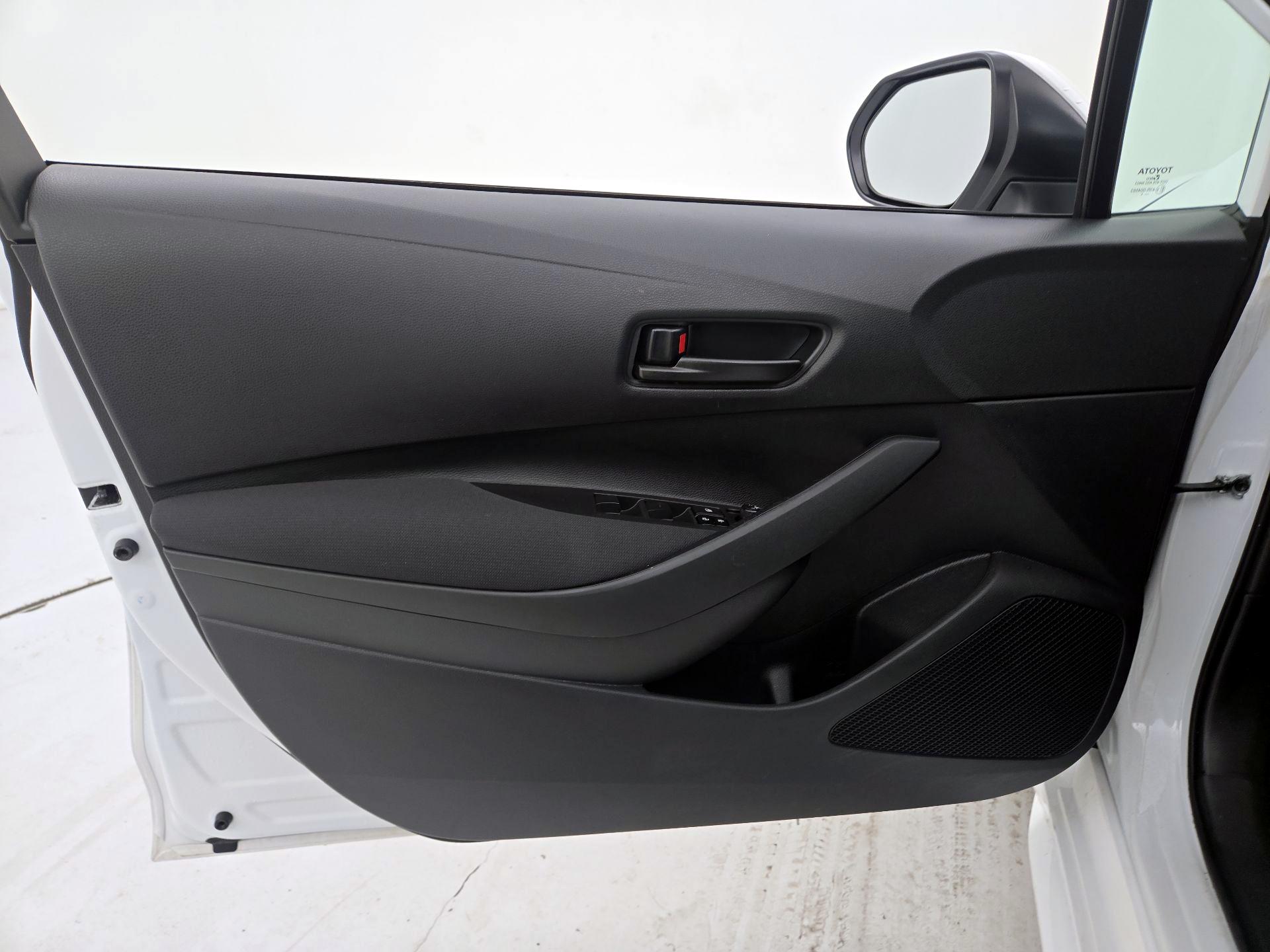 Thumbnail: 2025 Toyota Corolla - 12