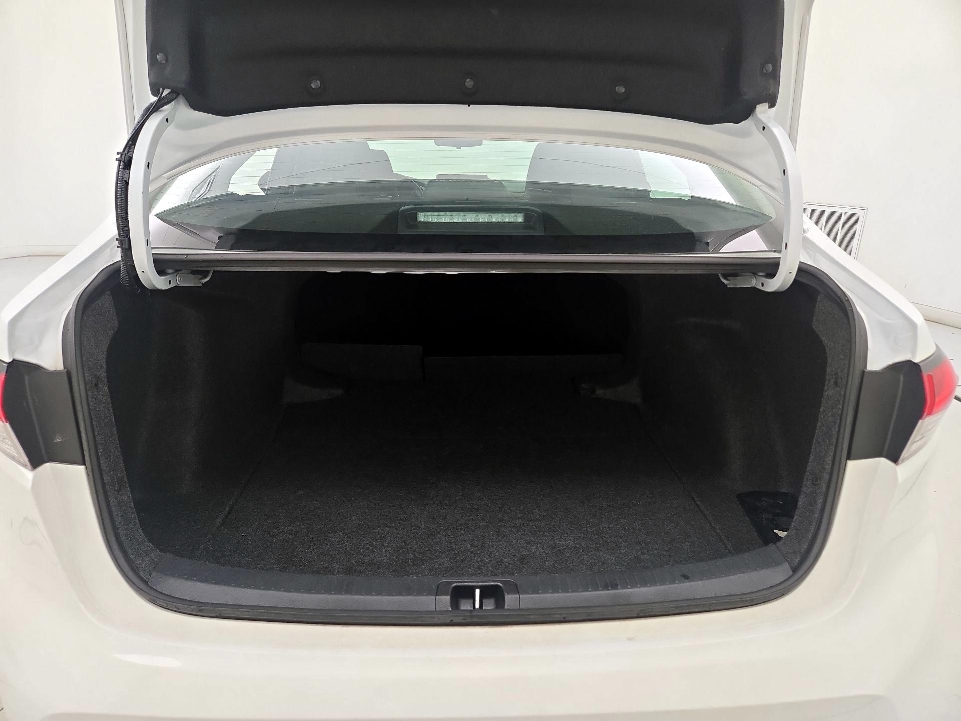 Thumbnail: 2025 Toyota Corolla - 19