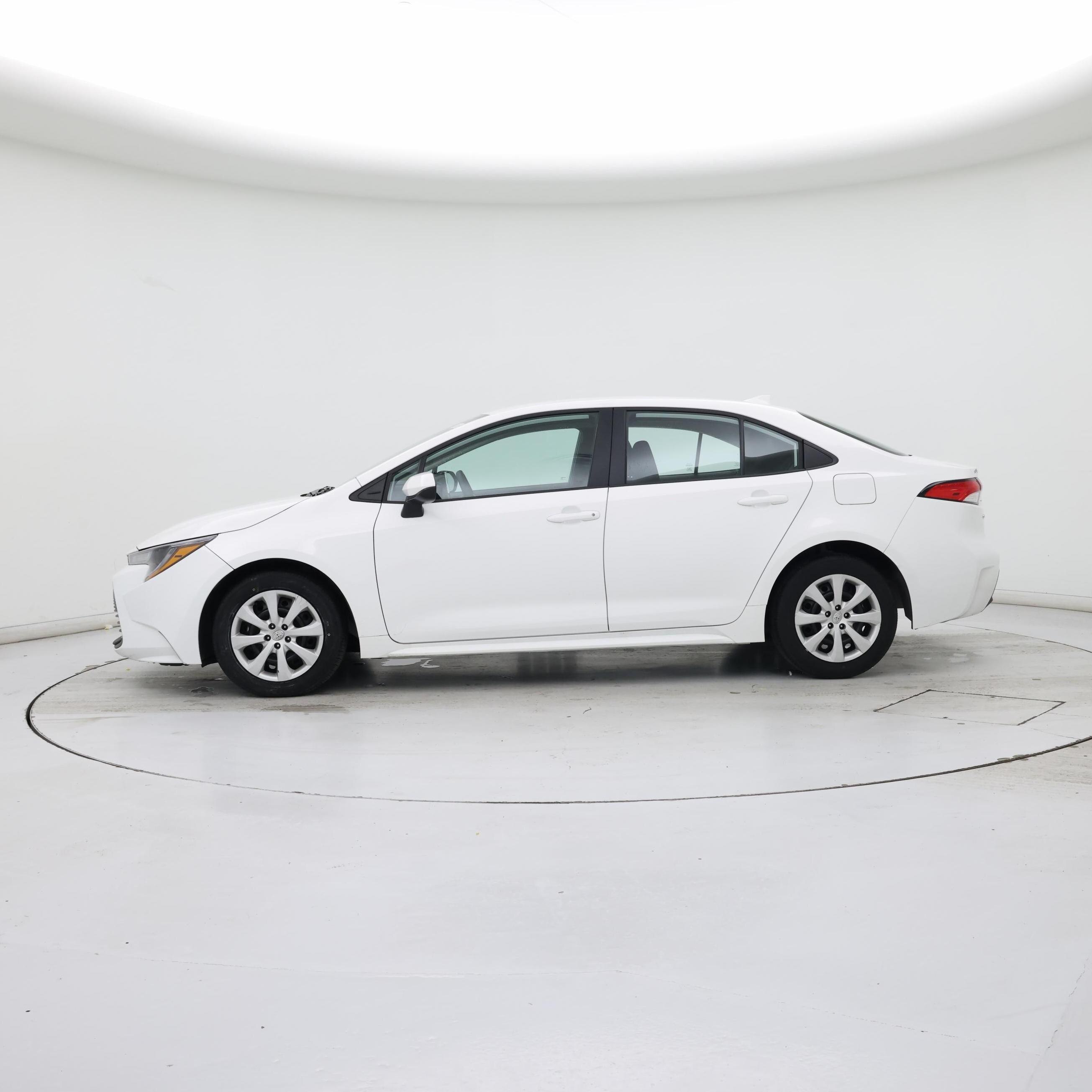 Thumbnail: 2025 Toyota Corolla - 3