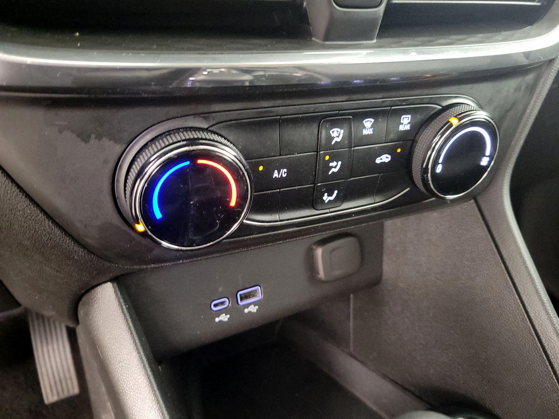 Thumbnail: 2025 Buick Encore GX - 16