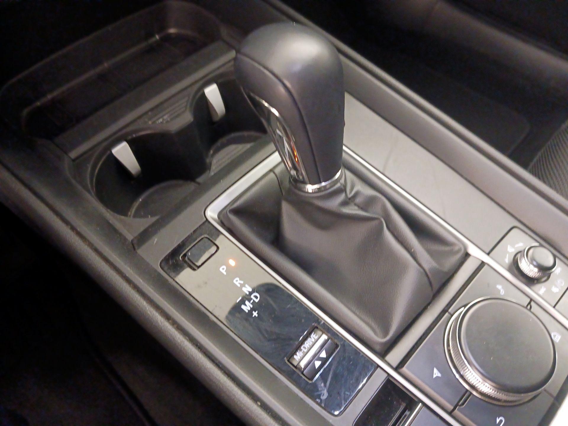 Thumbnail: 2025 Mazda CX-50 - 18