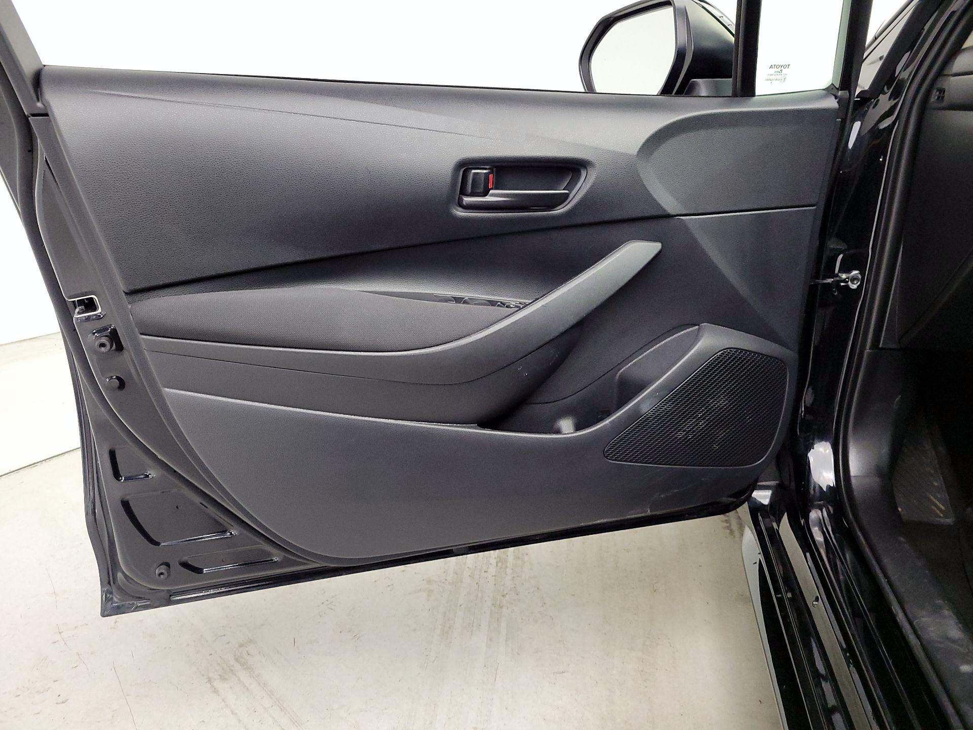 Thumbnail: 2025 Toyota Corolla - 12