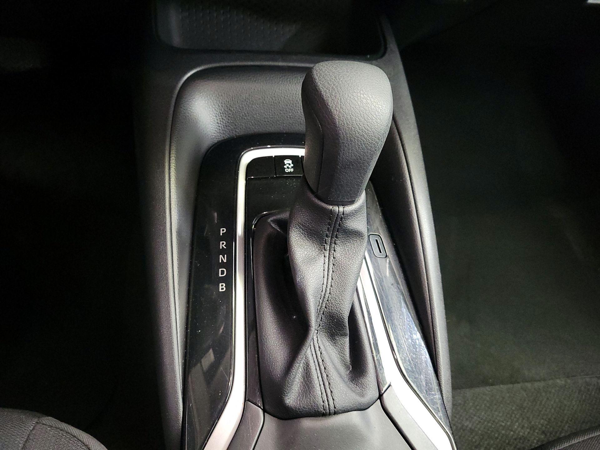 Thumbnail: 2025 Toyota Corolla - 17