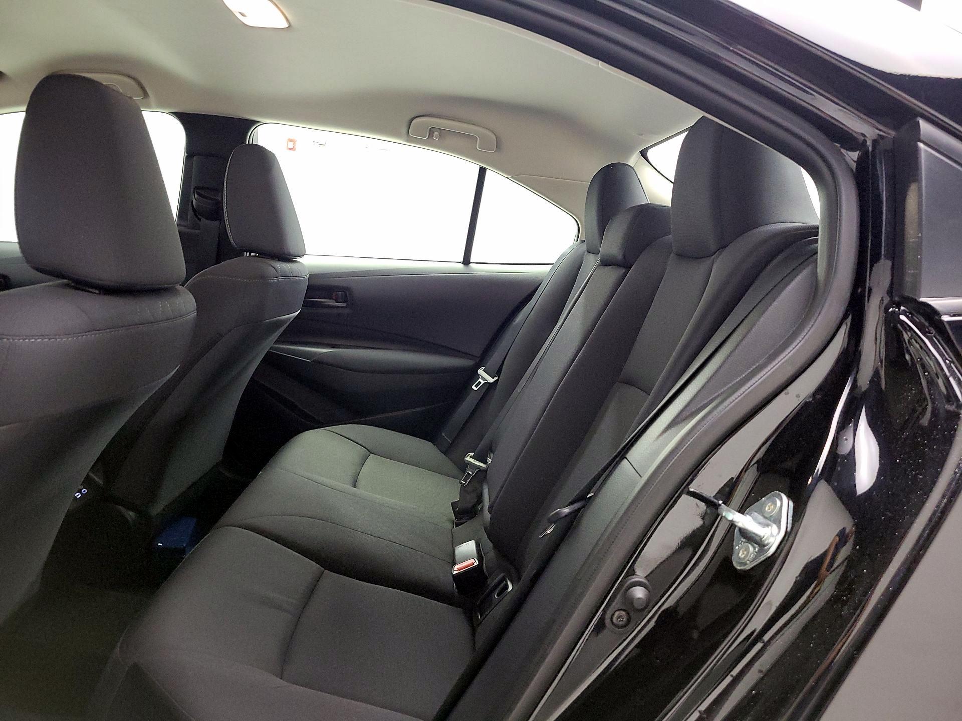 Thumbnail: 2025 Toyota Corolla - 18