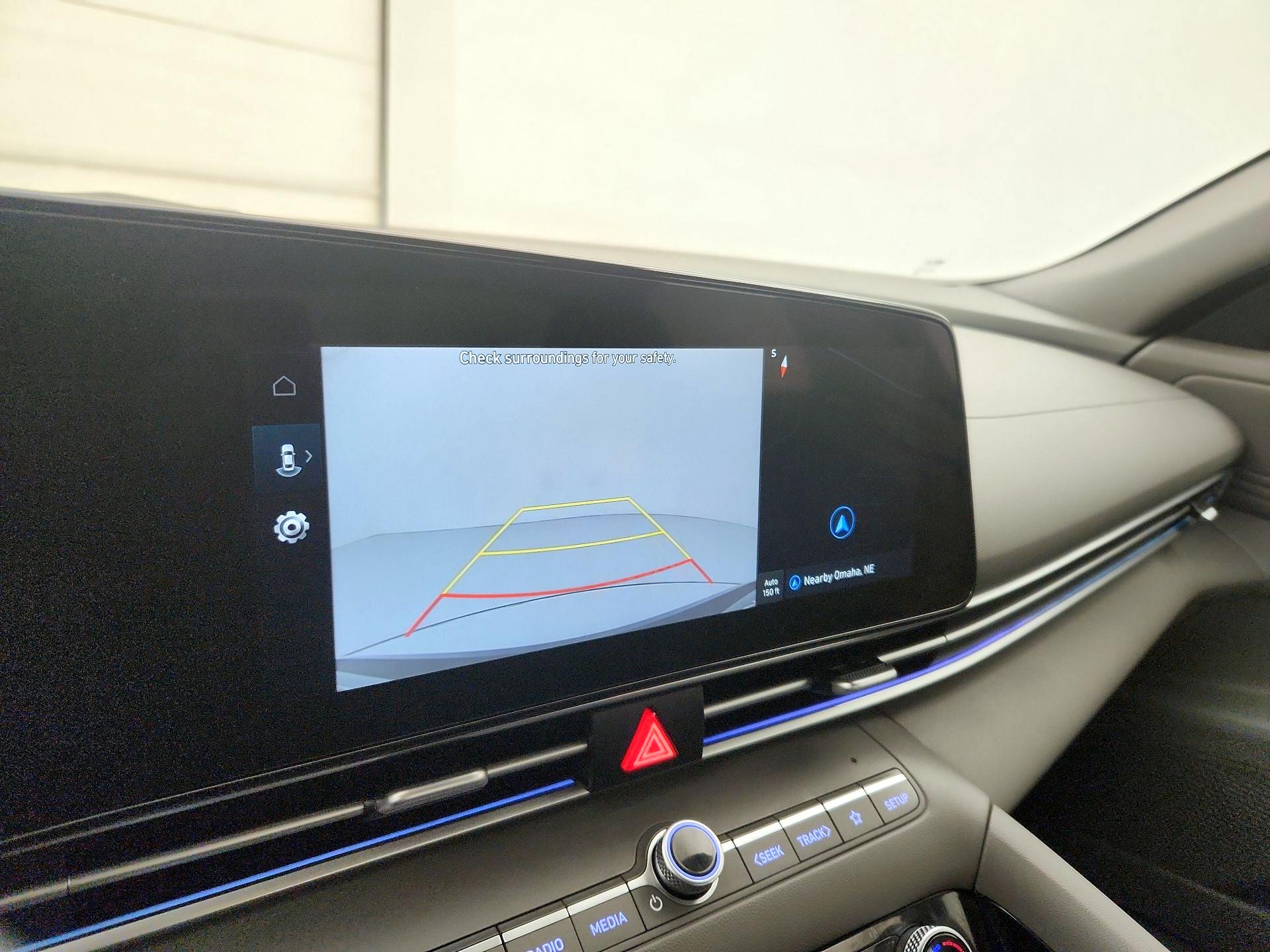 Thumbnail: 2025 Hyundai Elantra - 15