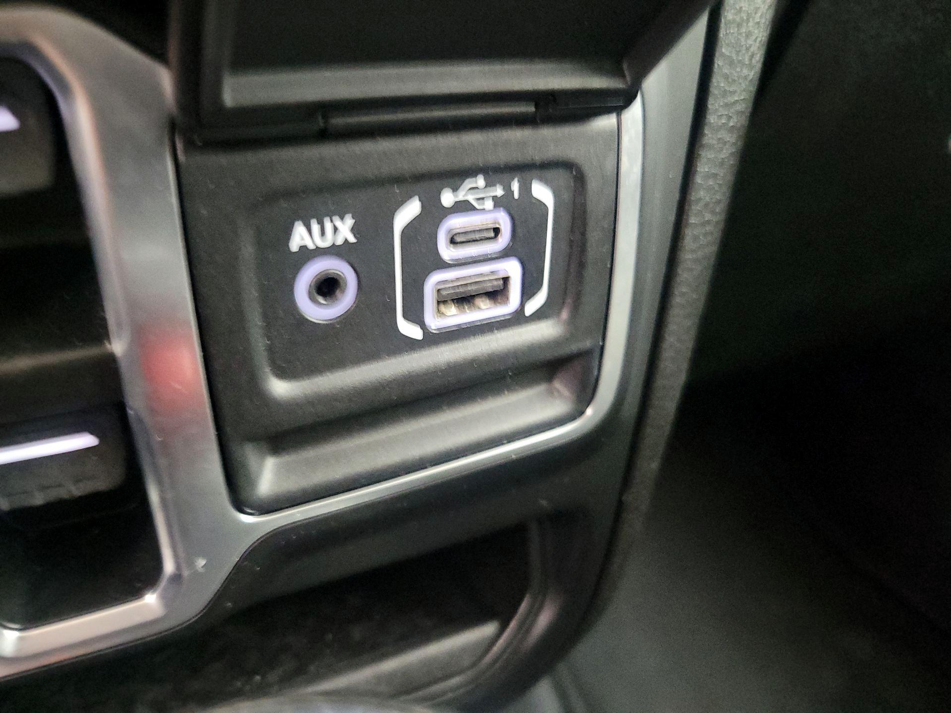 Thumbnail: 2025 Jeep Wrangler - 18